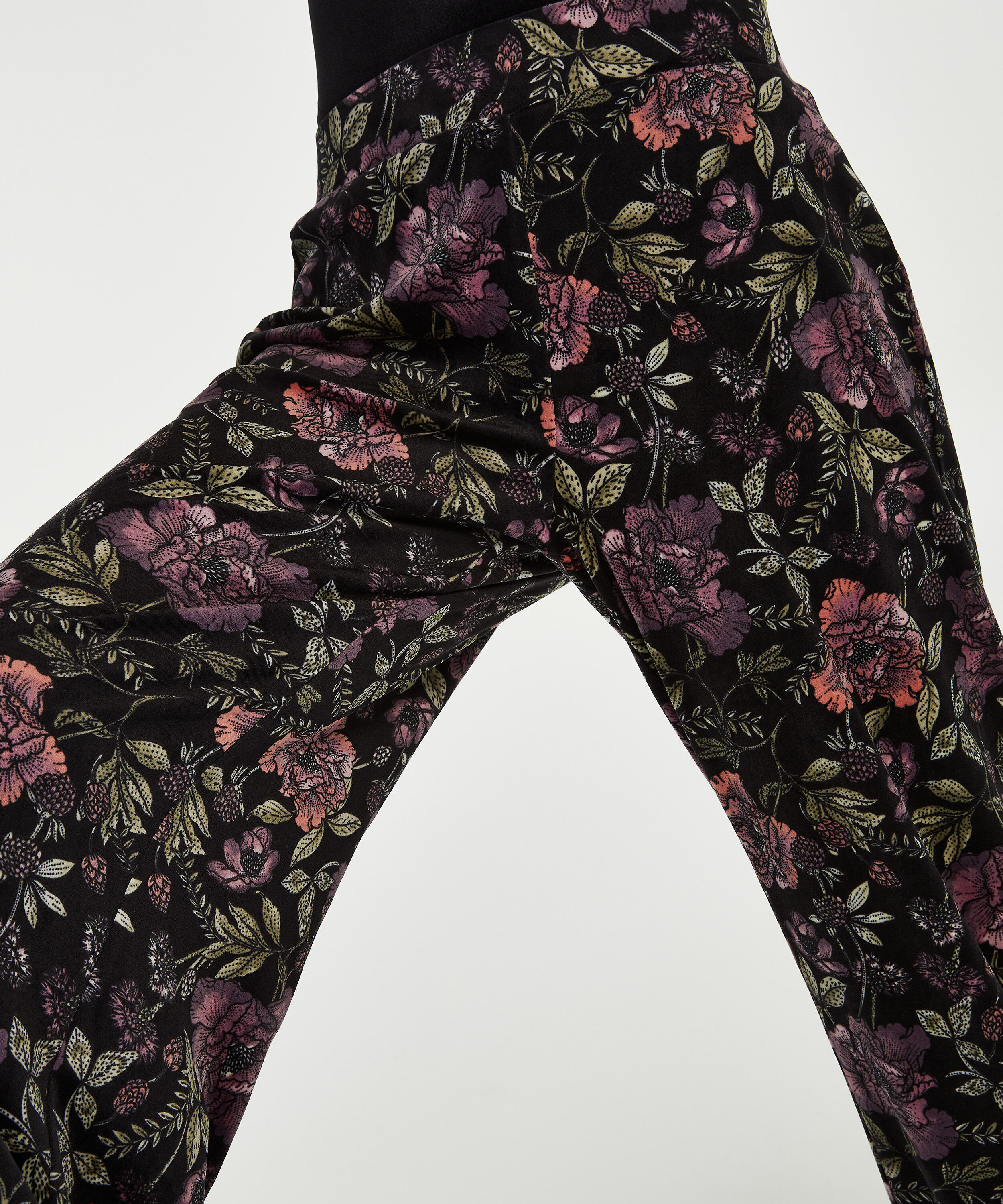 Pantalón palazzo de terciopelo por 29.99€ - Pantalones - Hunkemöller