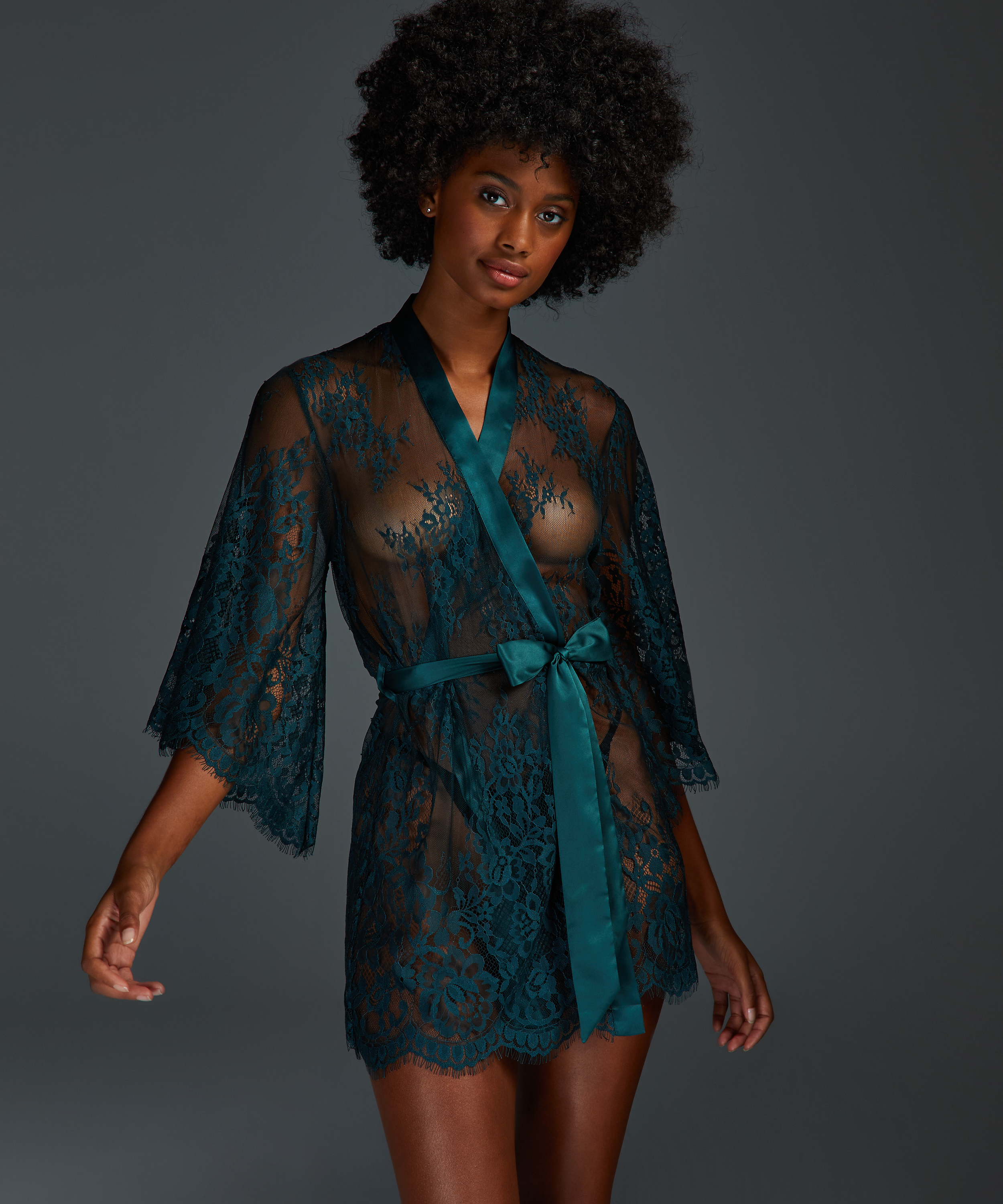 Kimono Lace Isabelle, Verde, main