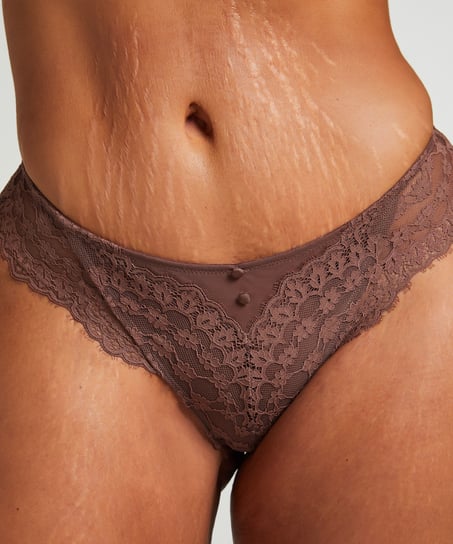 Brasile&ntilde;a Daisy, Marr&oacute;n