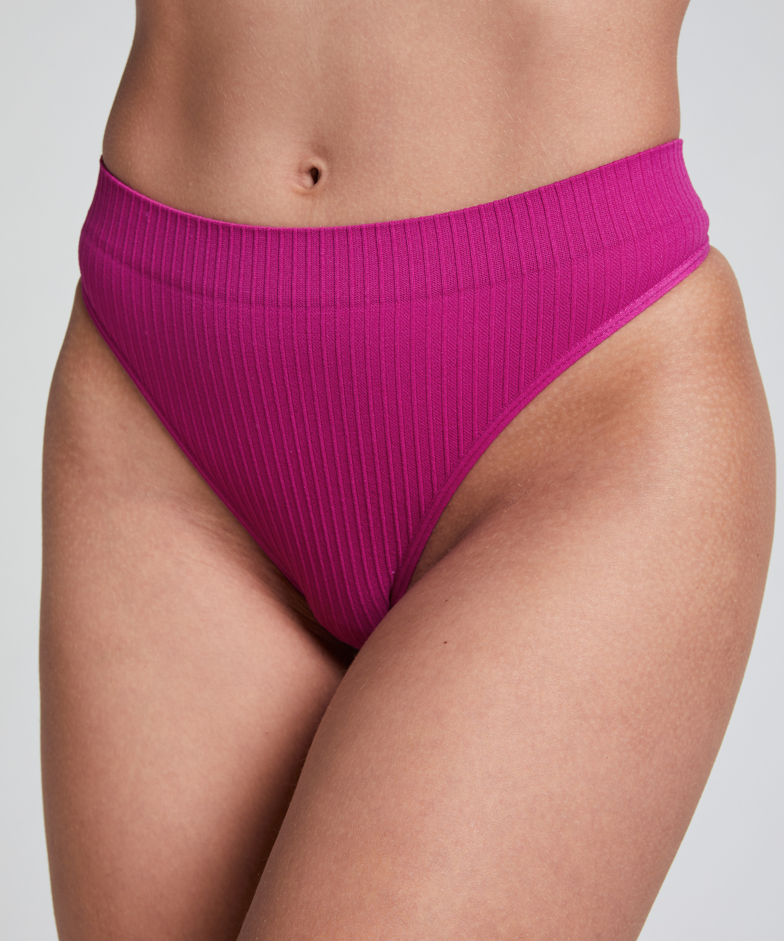 Tanga de tiro alto Dianne, Rosa, main