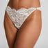 Tanga Whitney, Blanco