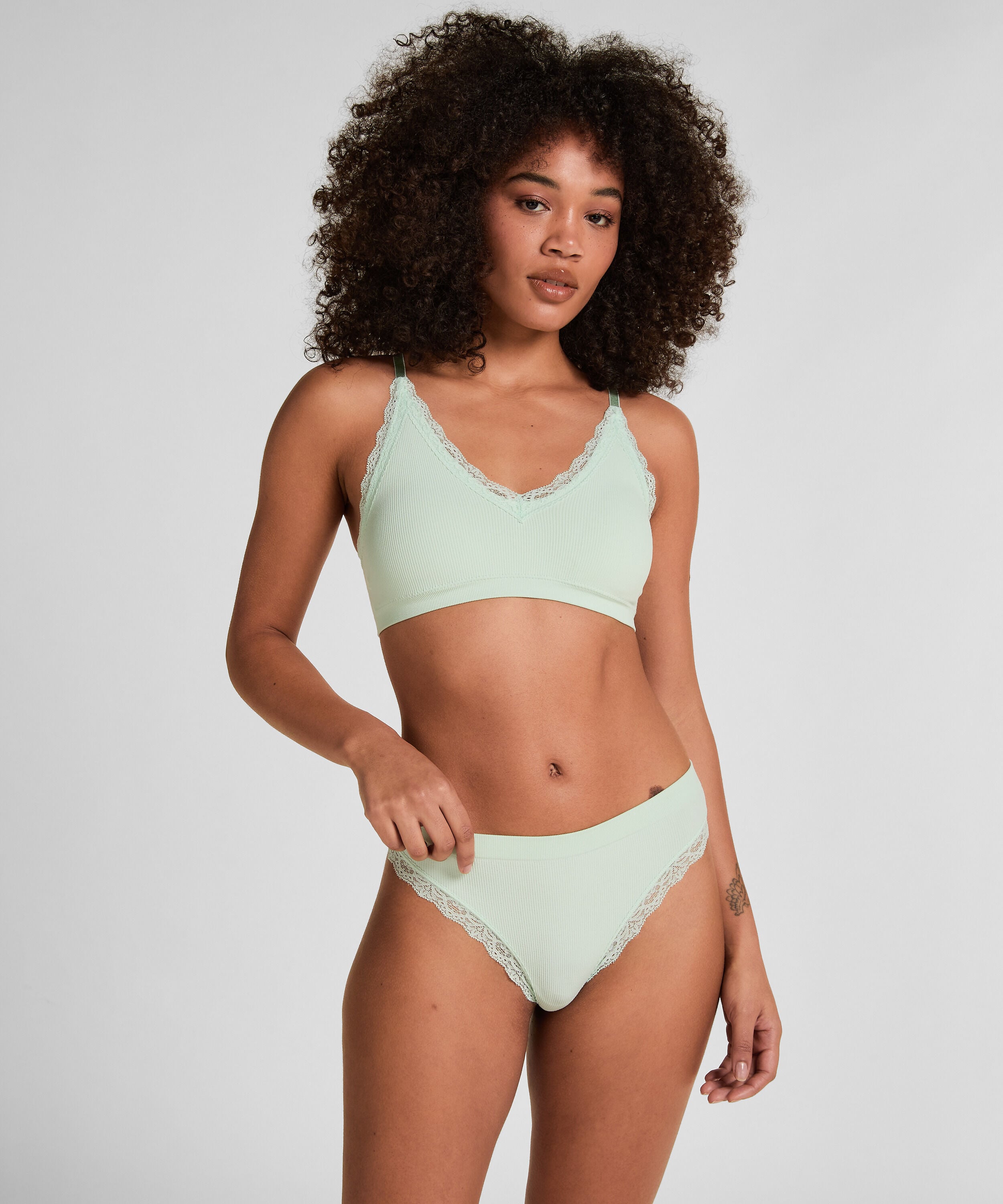 Tanga Lola, Verde