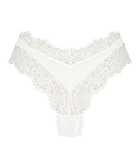 Brasileña de tiro alto Erika, Blanco