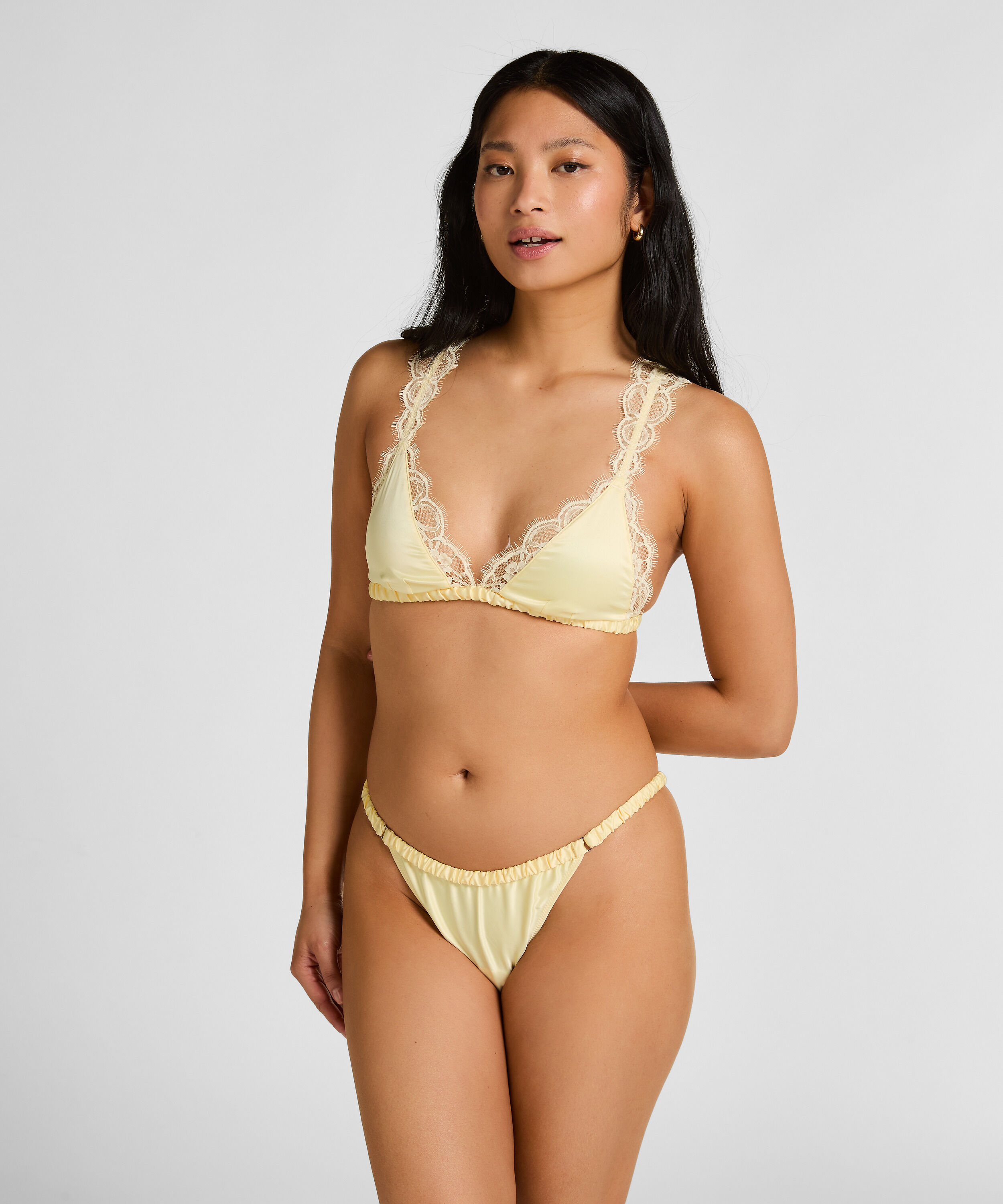 Highleg Brazilian Eva, Amarillo
