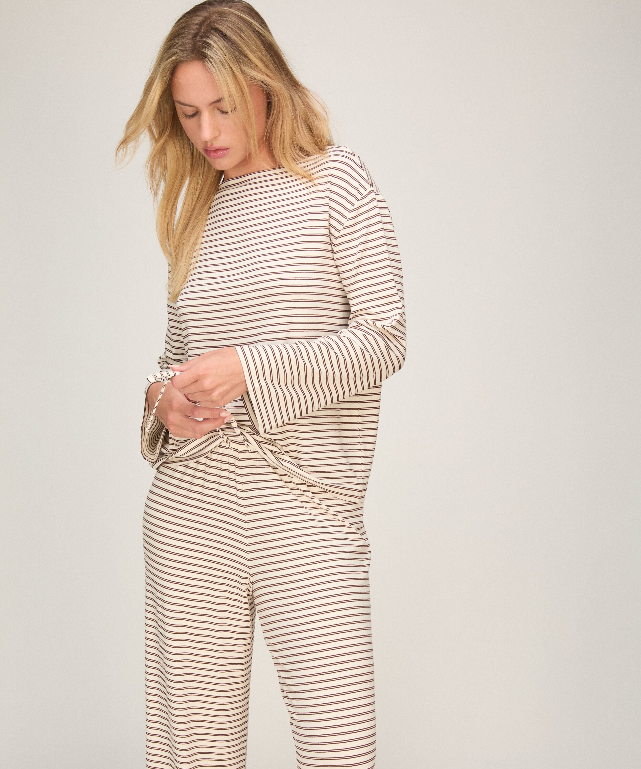 Pantalón de punto, Blanco