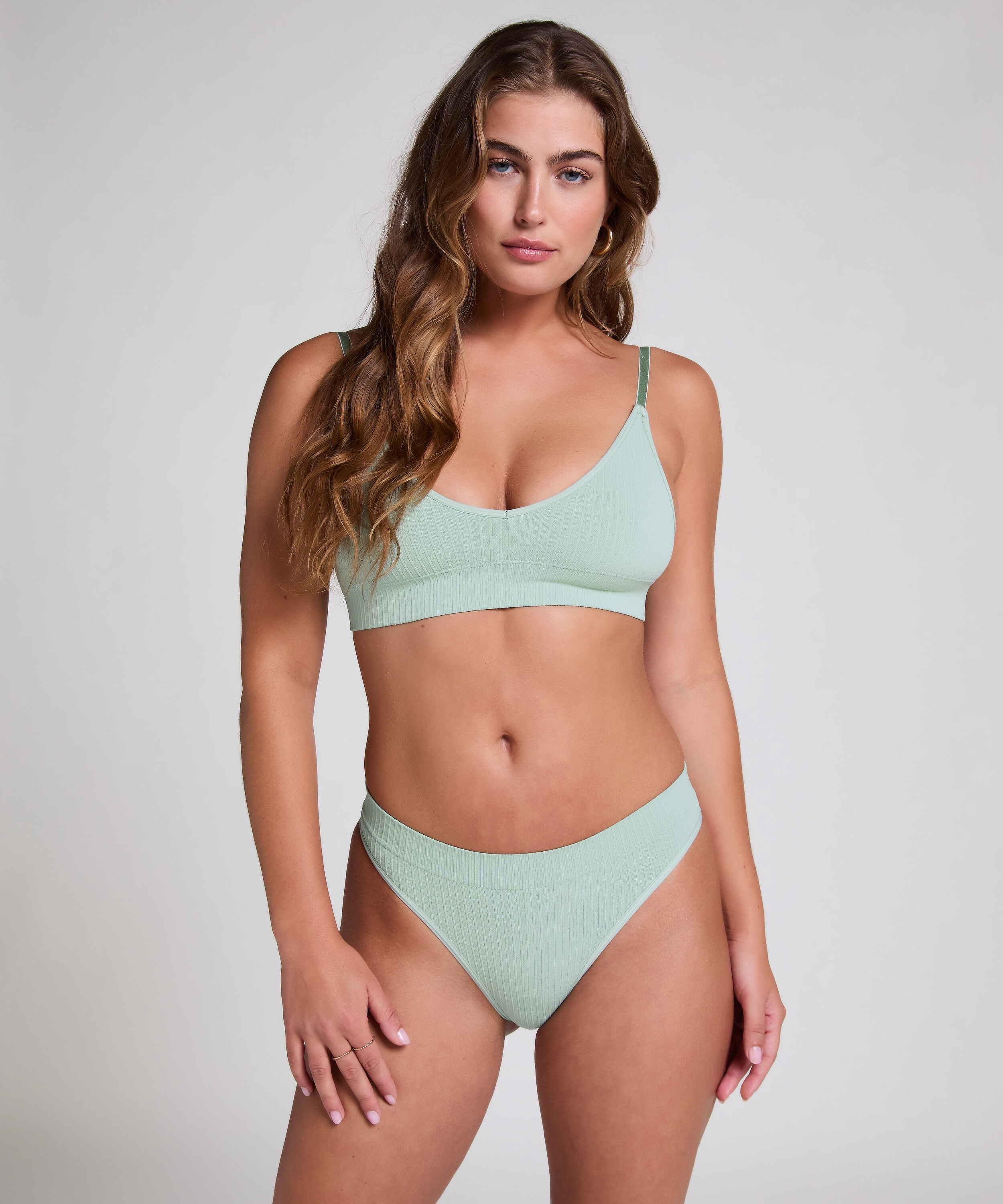 Tanga de tiro alto Dianne