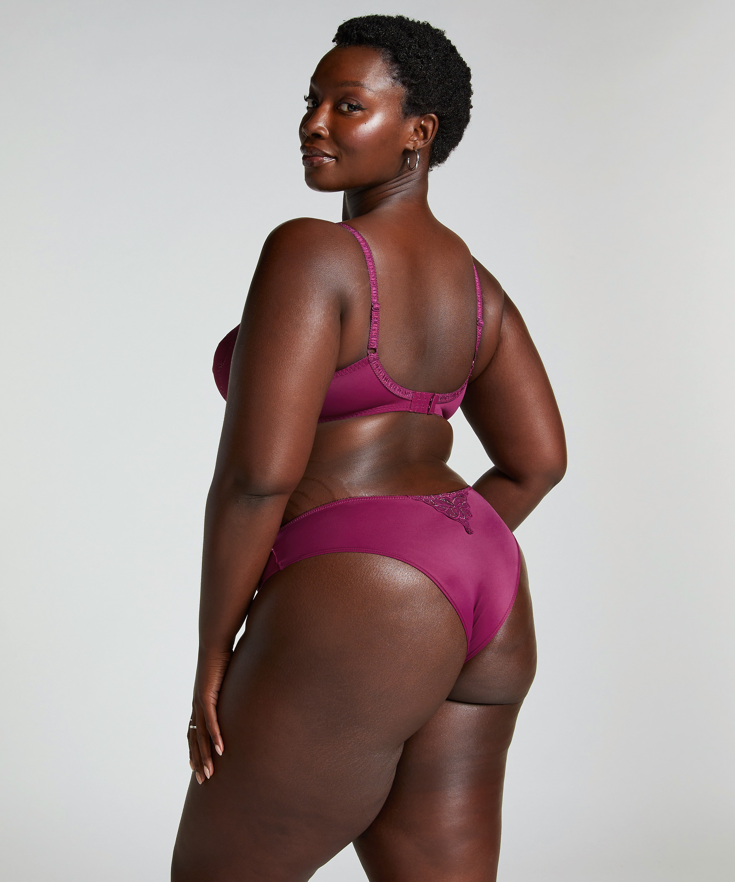 Brasileña Diva, Morado, main