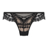 Tanga Daisy, Negro