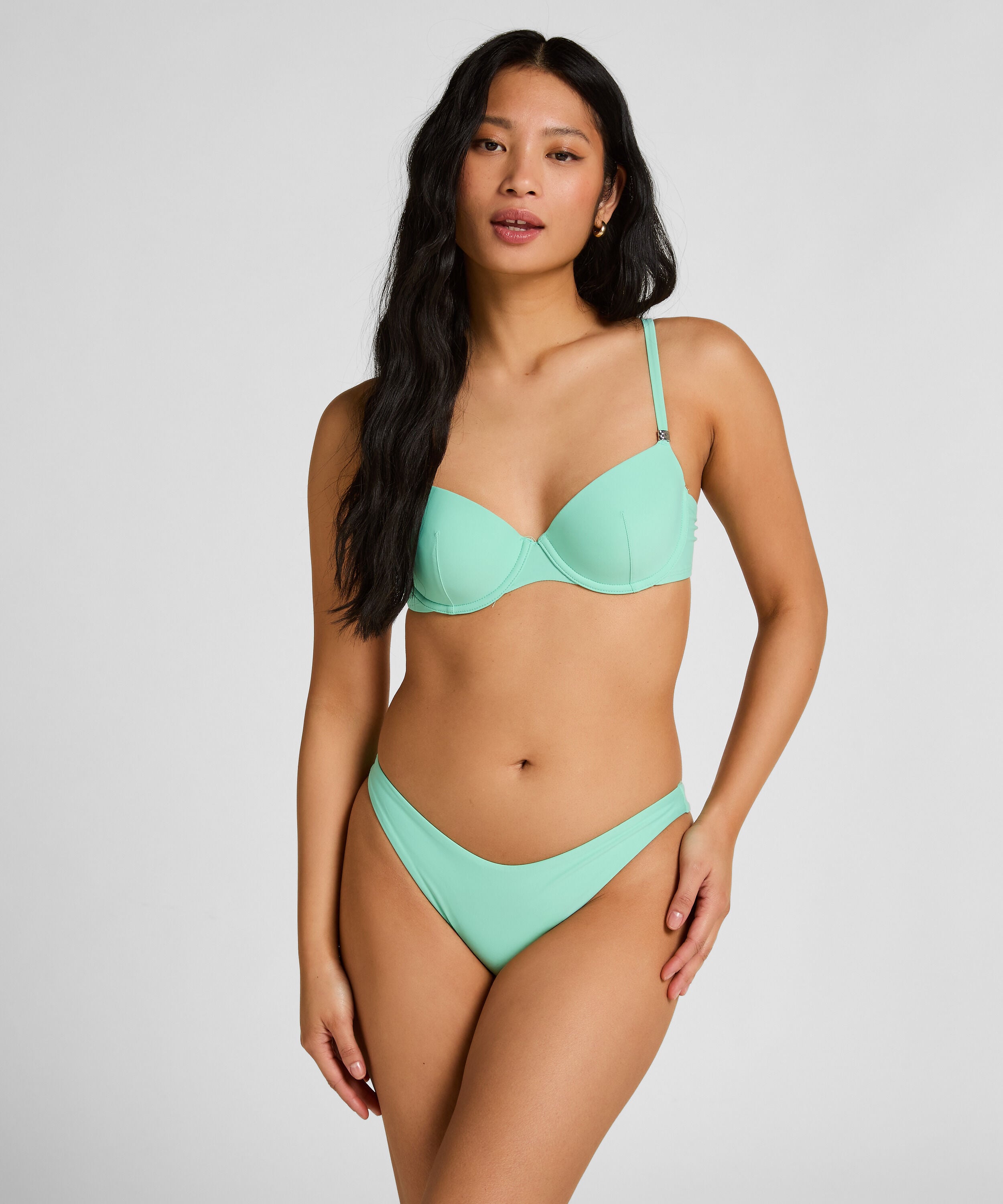 Braguita de Bikini Highleg Luxe
