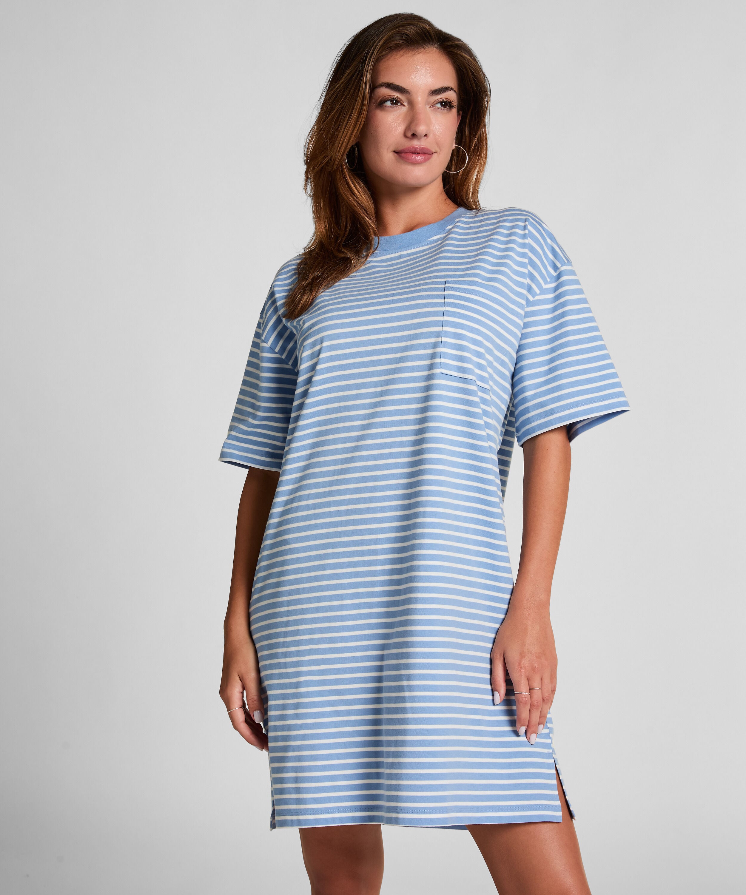 Camisón, Azul