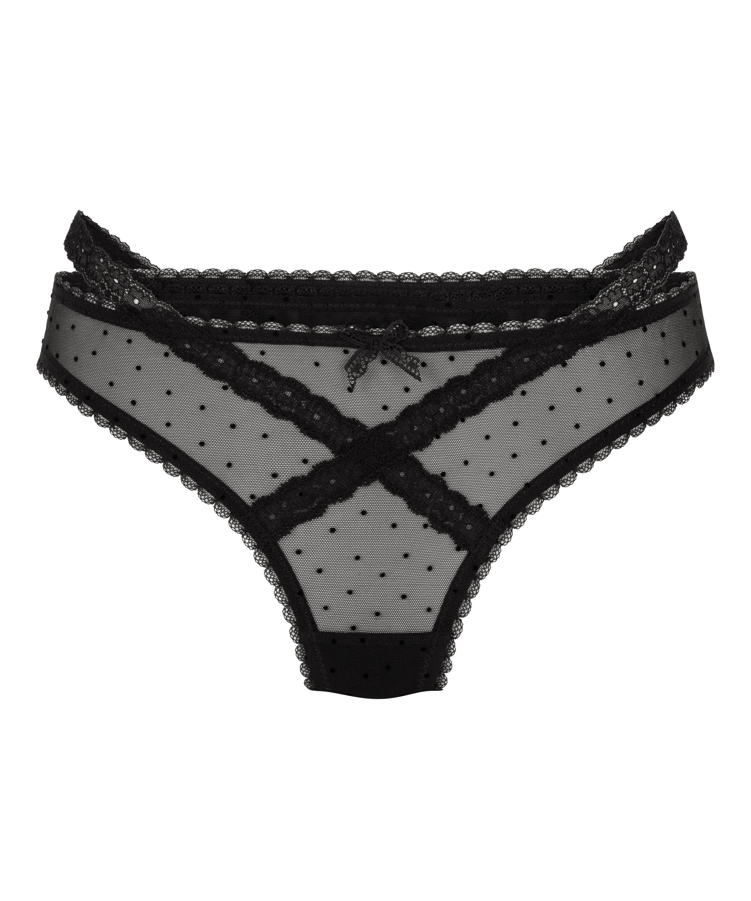 Tanga Adeline, Negro, main