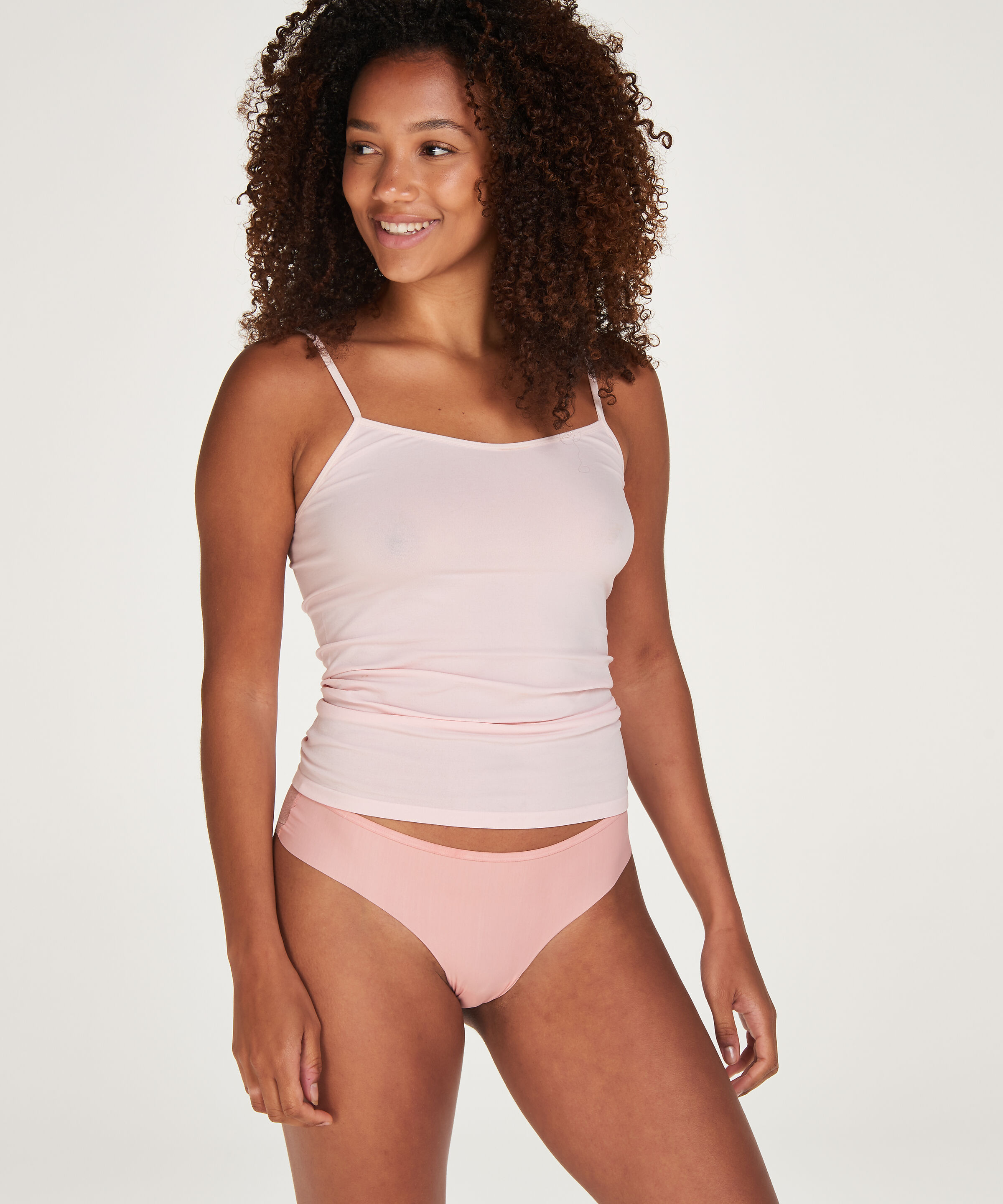 Lote de 3 braguitas brasileñas invisibles, Beige