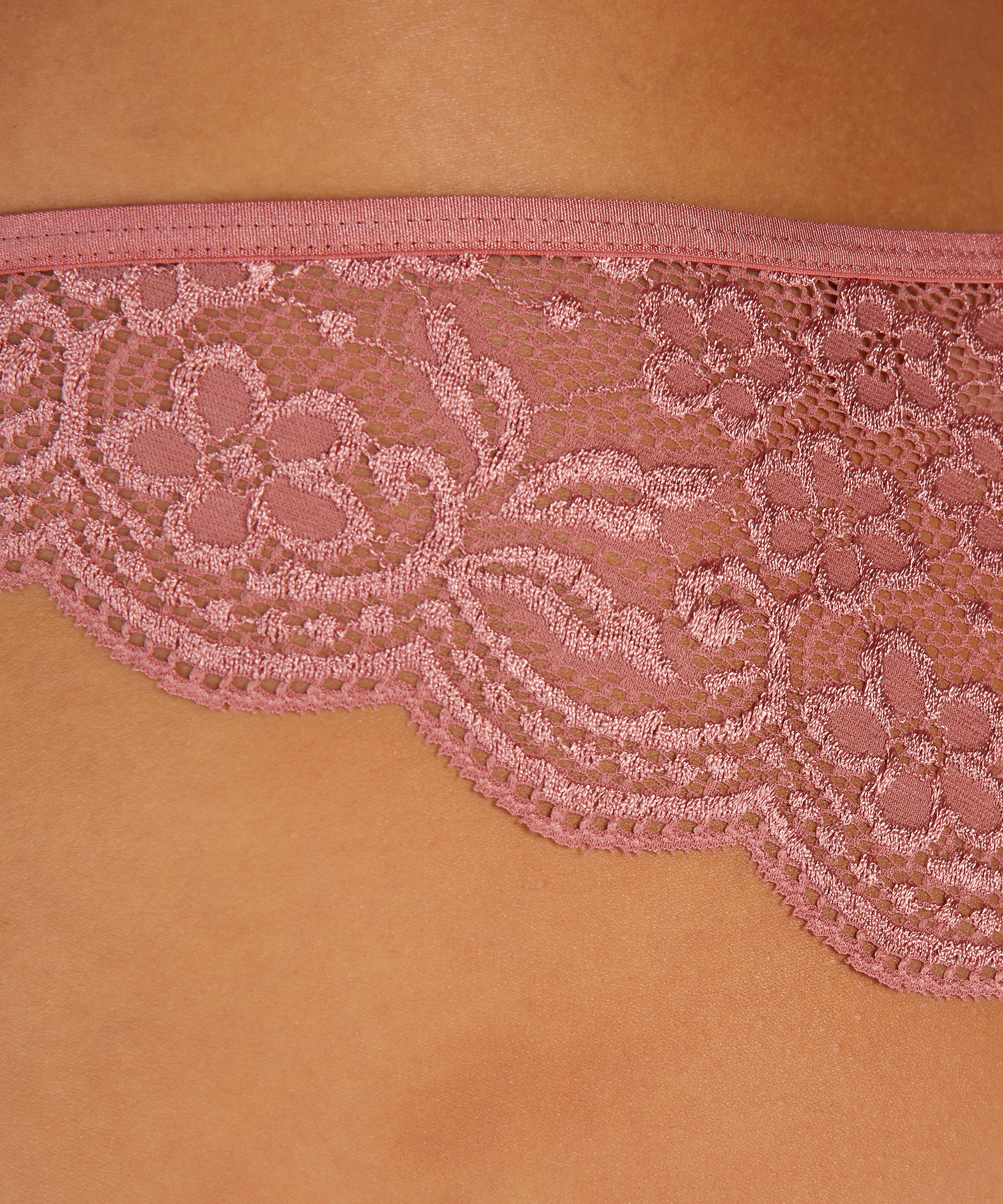 Brasile&ntilde;a de pierna alta Ariana, Rosa, main