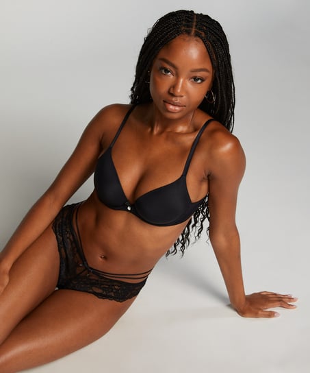 Braguita brasileña Shay, Negro