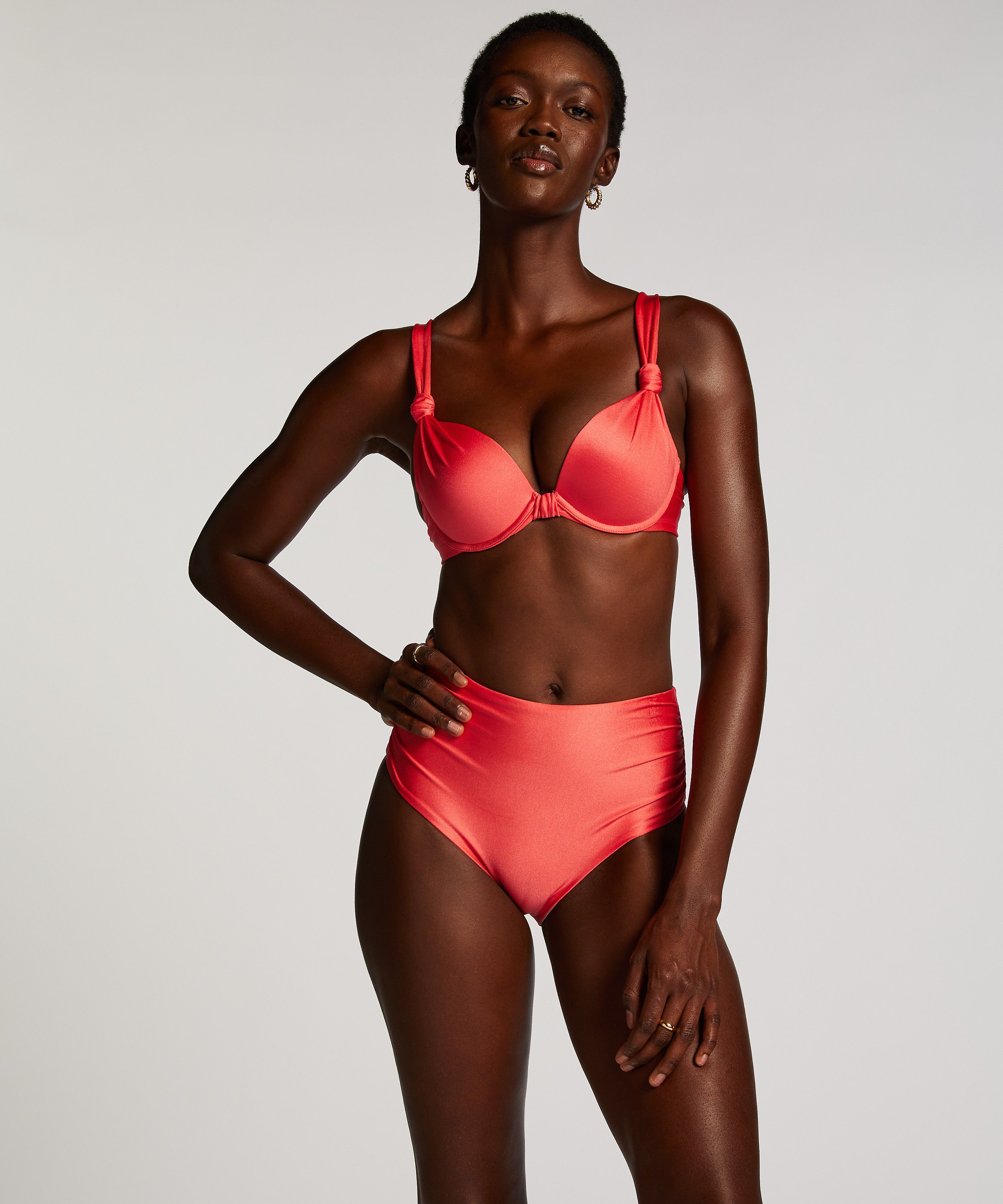 Top de bikini con aros preformado Luxe Copa E +, Rojo, main