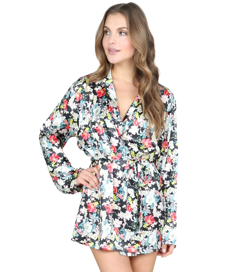 Kimono Tamara, Negro