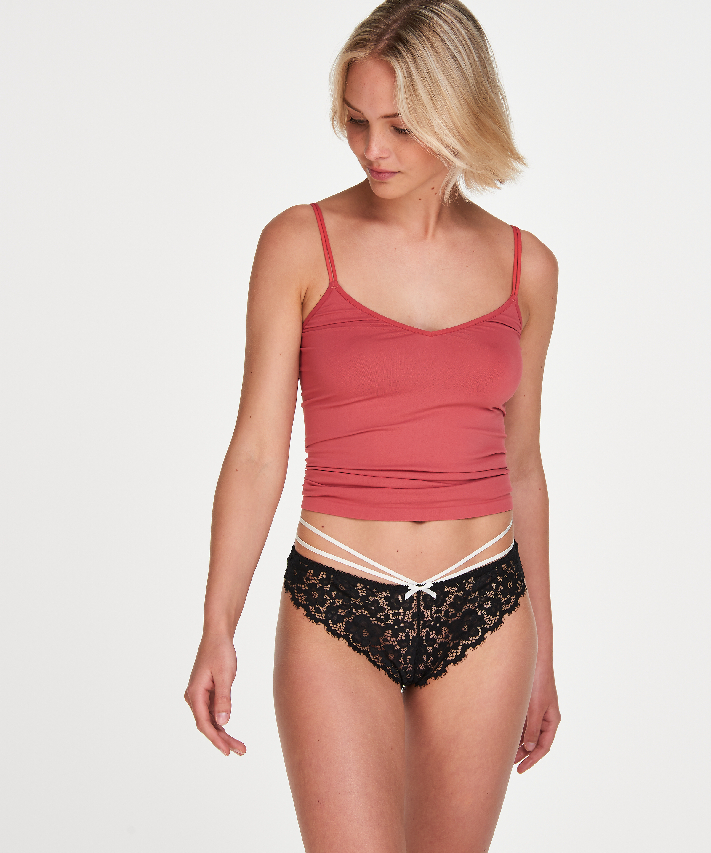 Braguita brasileña Bessie, Negro, main