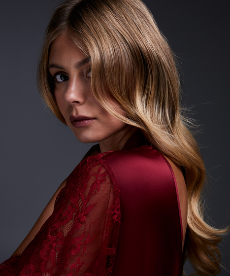 Kimono Jennifer, Rojo