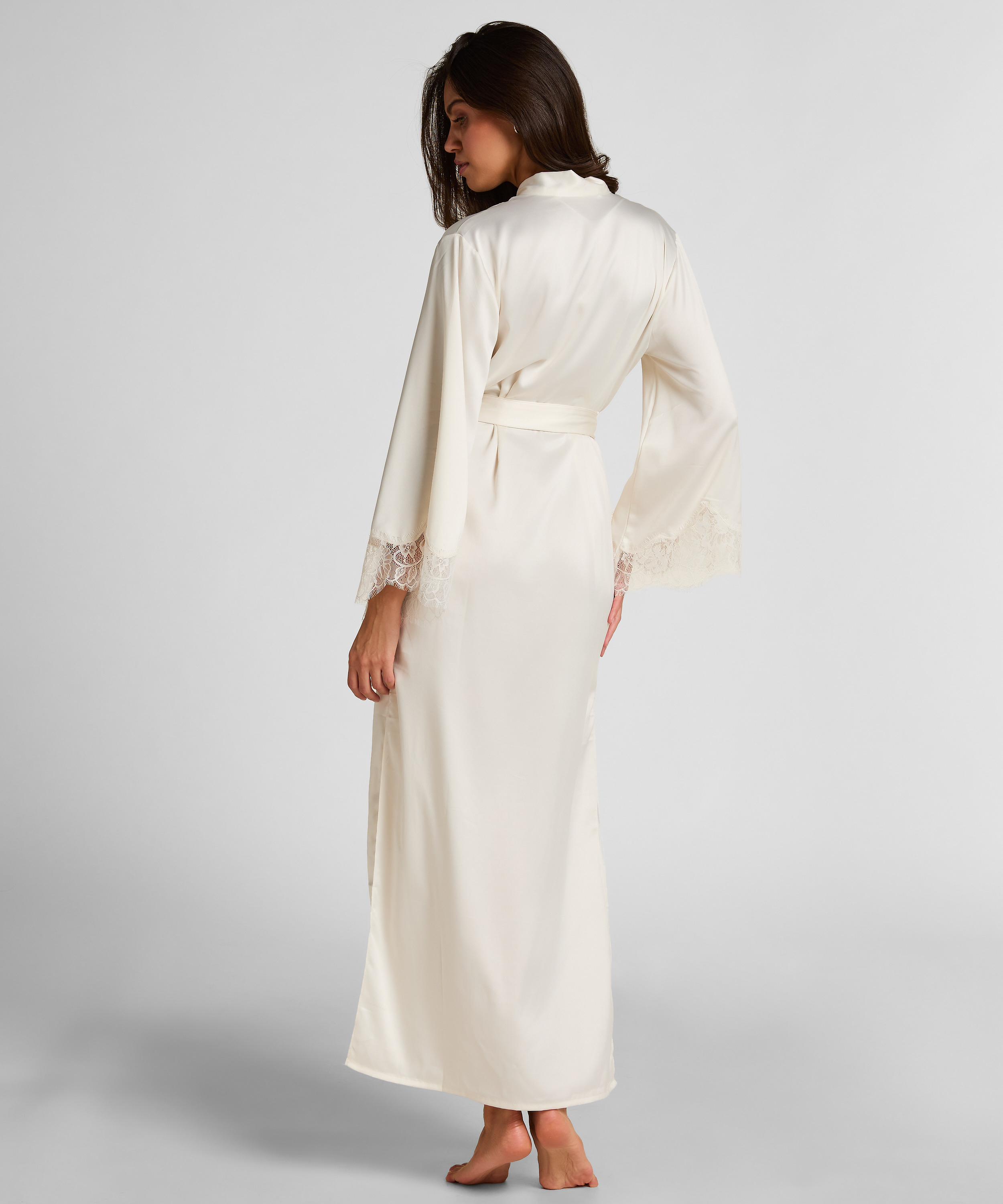 Kimono largo de sat&eacute;n Valerie, Blanco, main