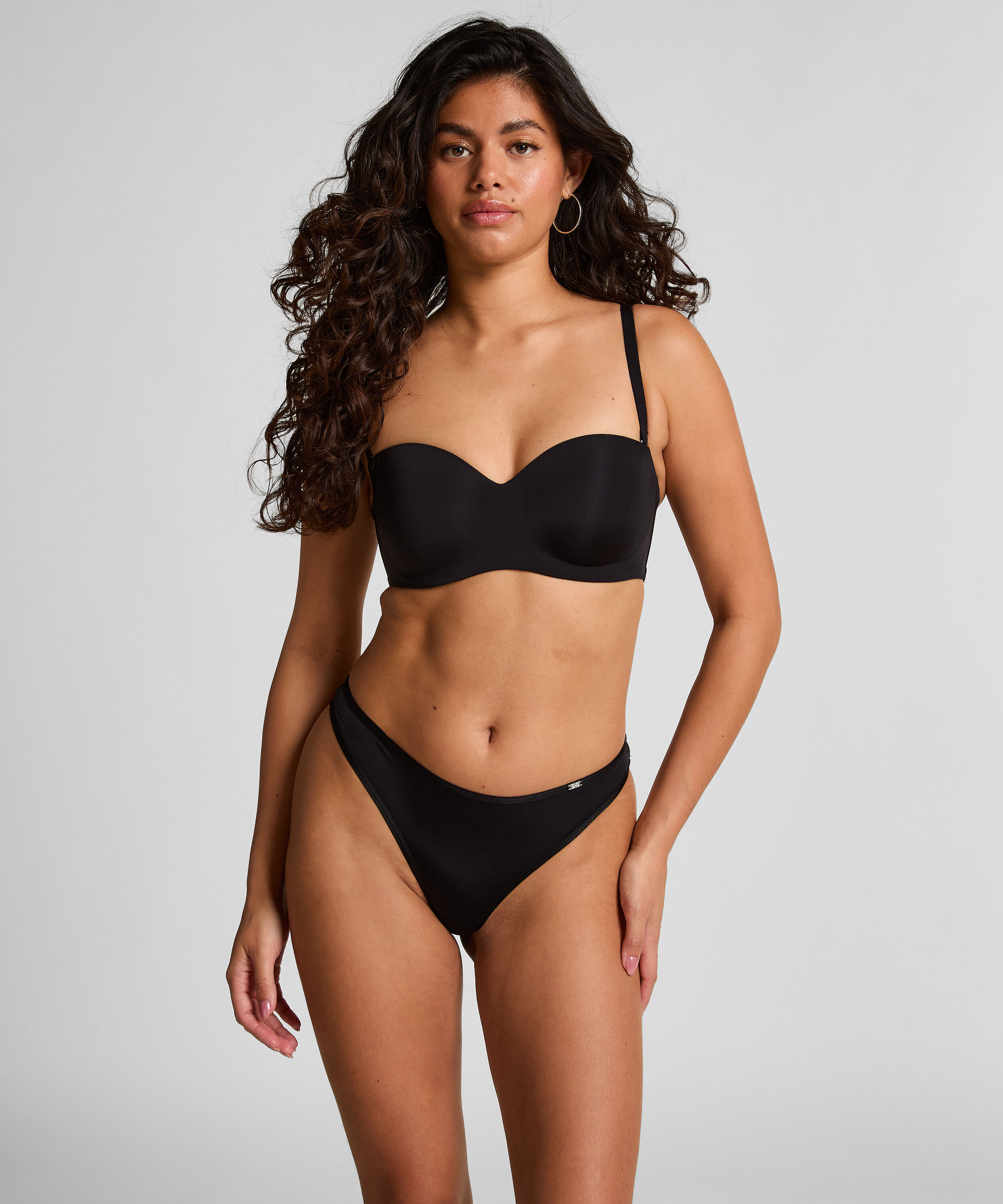 Sujetador push-up de aros sin tirantes y preformado Smooth