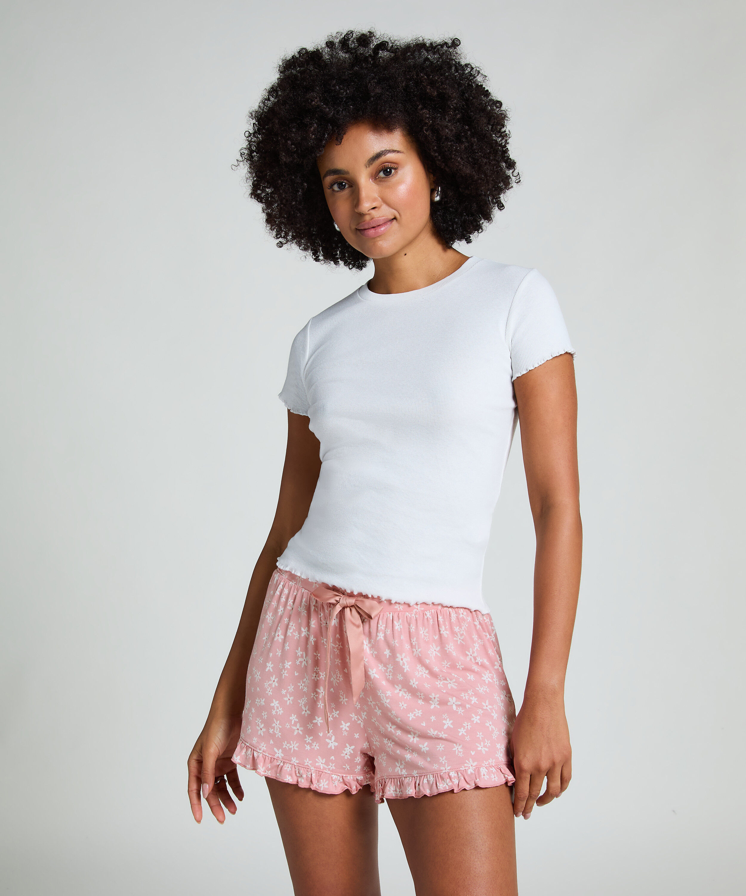 Short de punto con volantes, Rosa