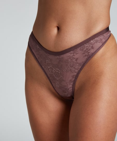 Tanga Lea, Morado