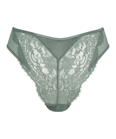 Brasile&ntilde;a Nicole, Verde