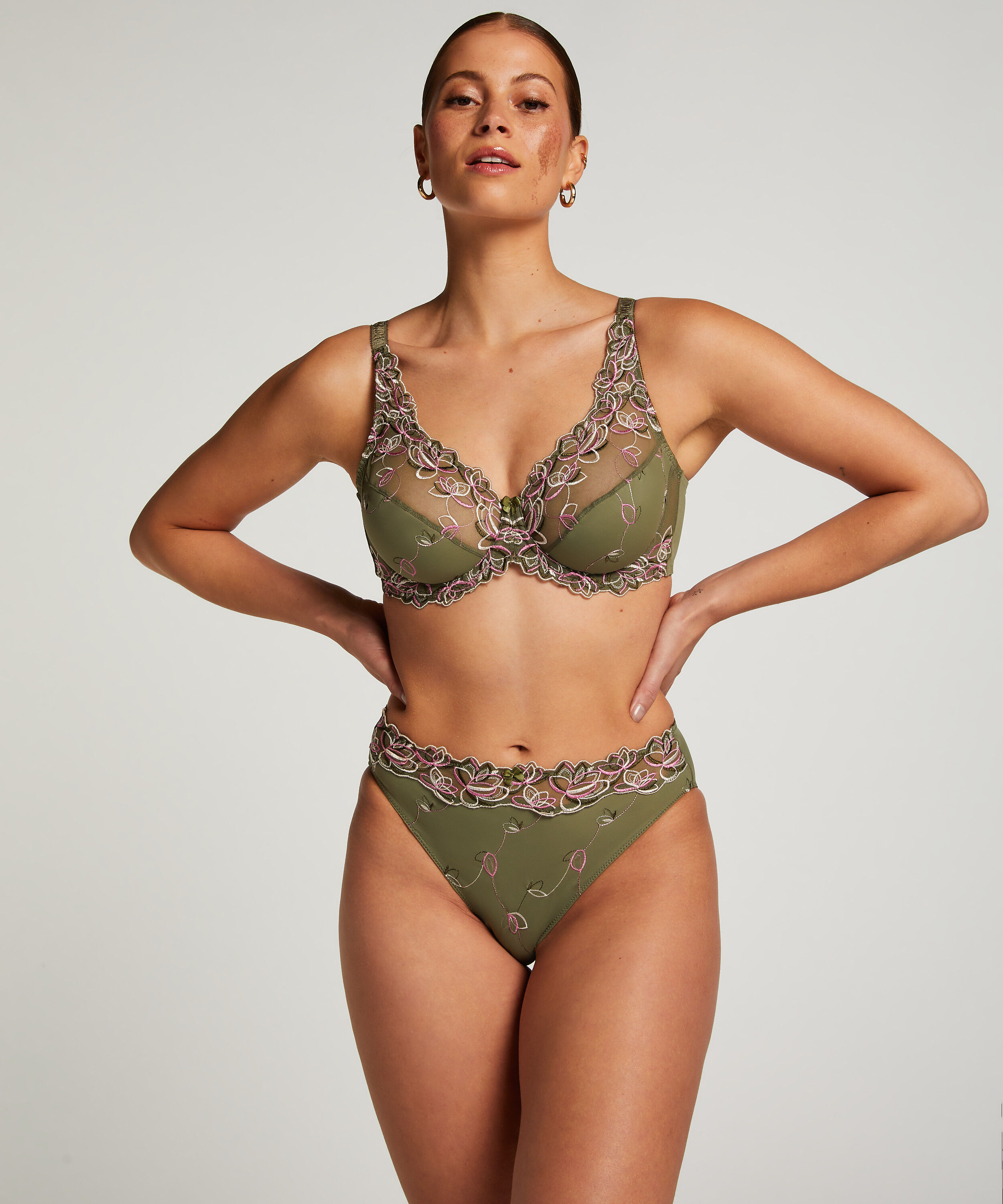 Braguita Diva, Verde