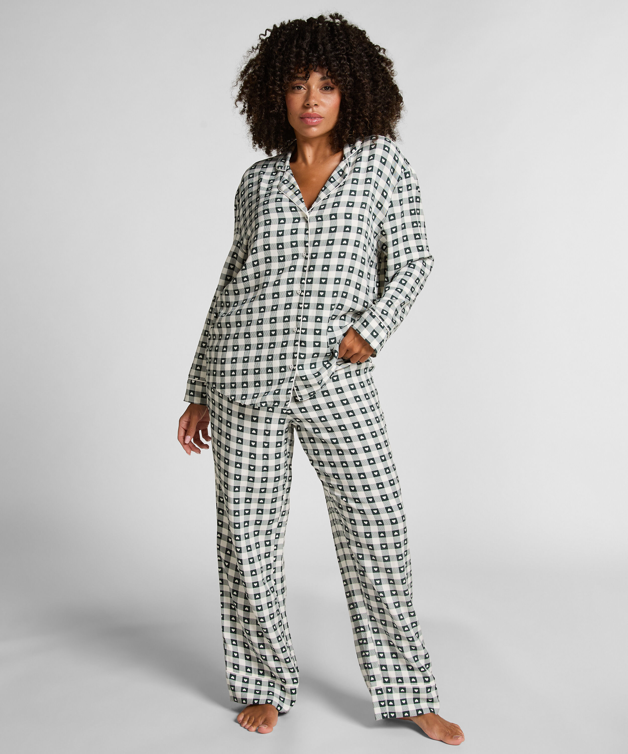 Conjunto de pijama de sarga, Verde
