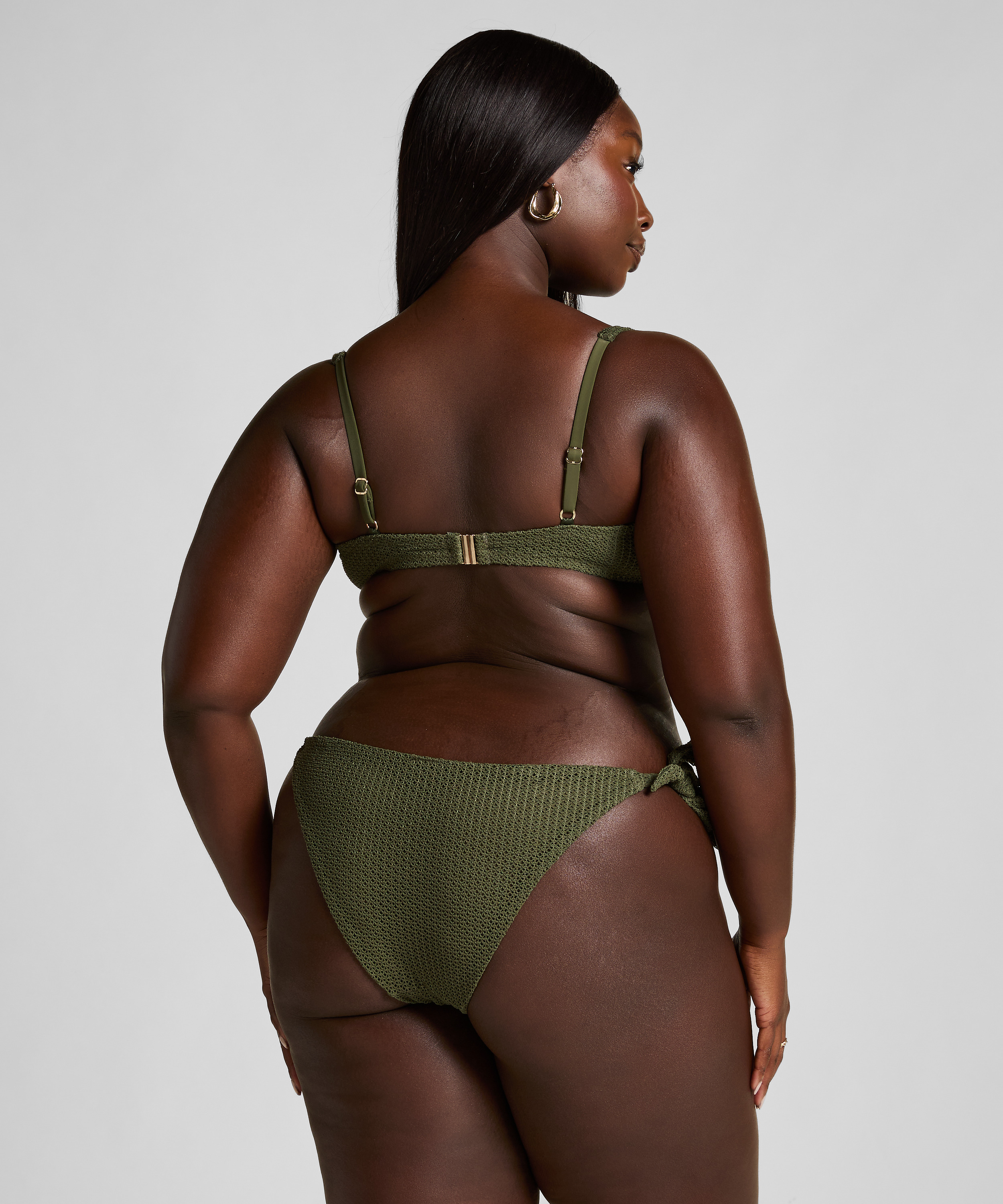 Top de bikini sin relleno con aros Cairo, Verde, main