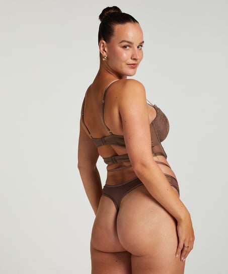 Tanga Wera, Marr&oacute;n