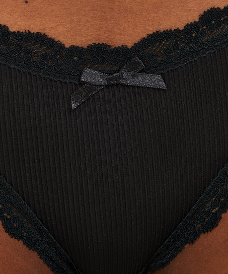 Brasileña Jessica, Negro