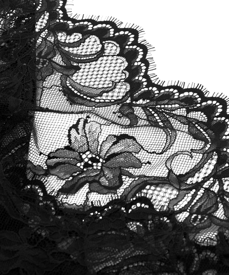 Kimono Sophia, Negro