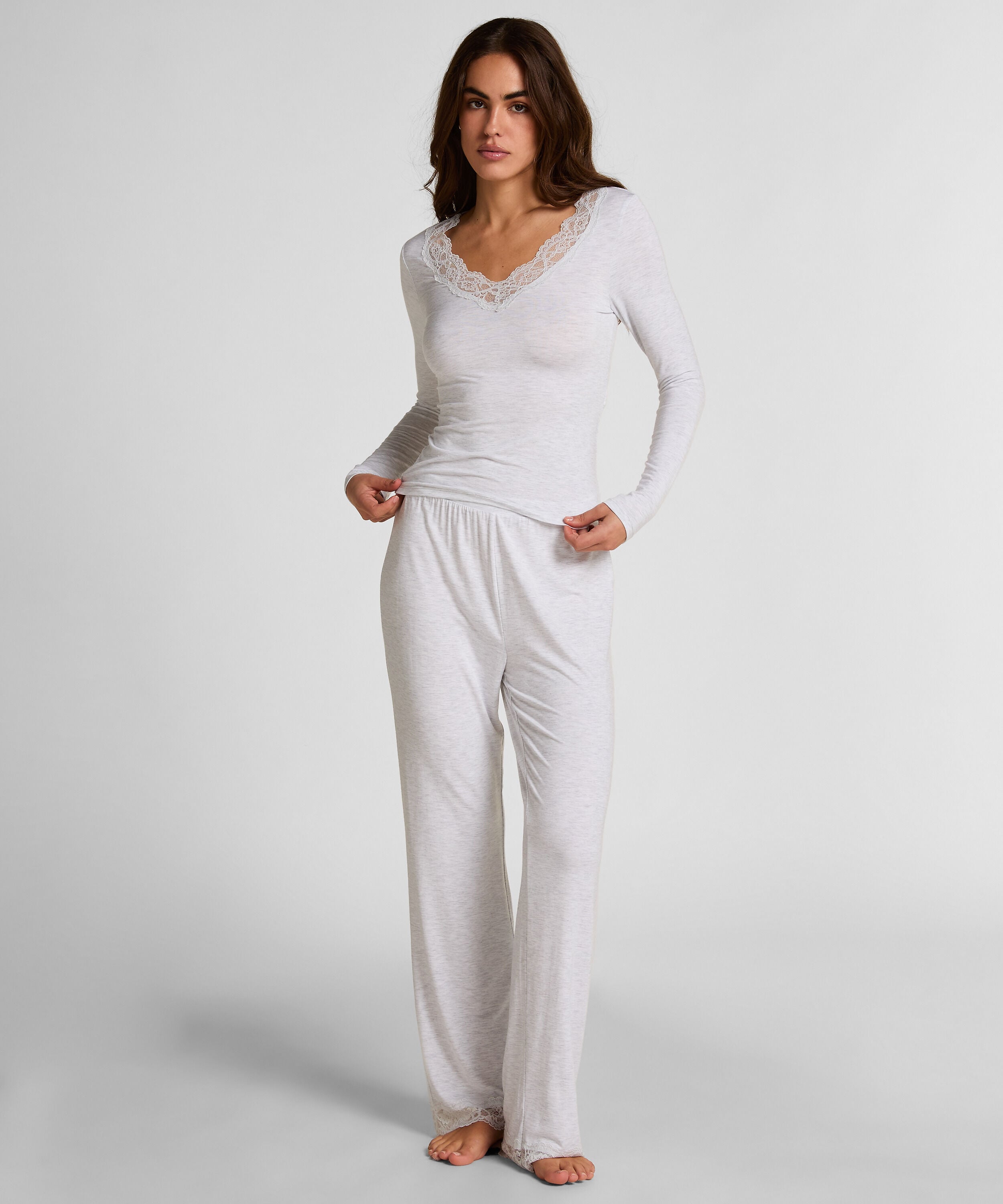 Conjunto de pijama, Gris