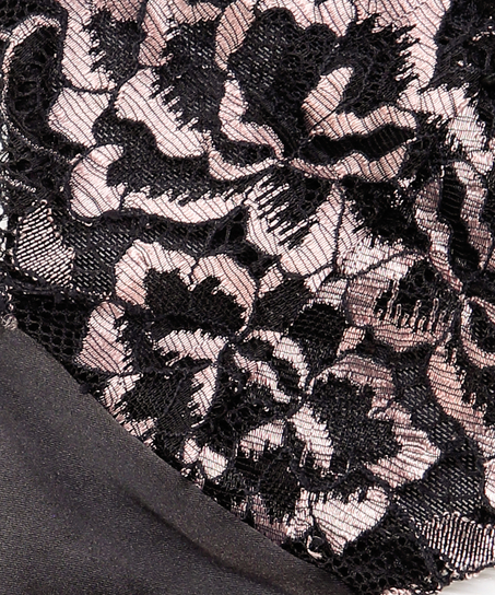 Tanga Mar&iacute;a, Negro