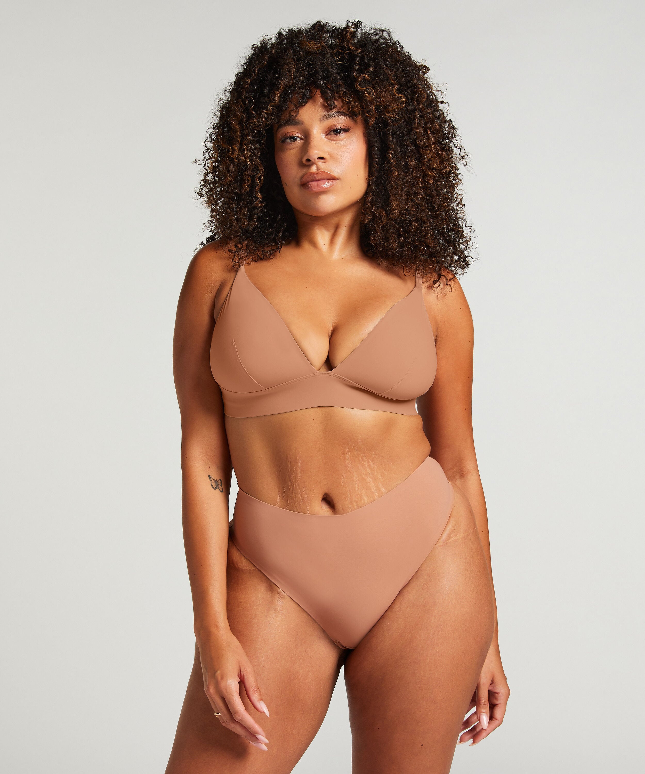 Tanga Smooth de cintura alta