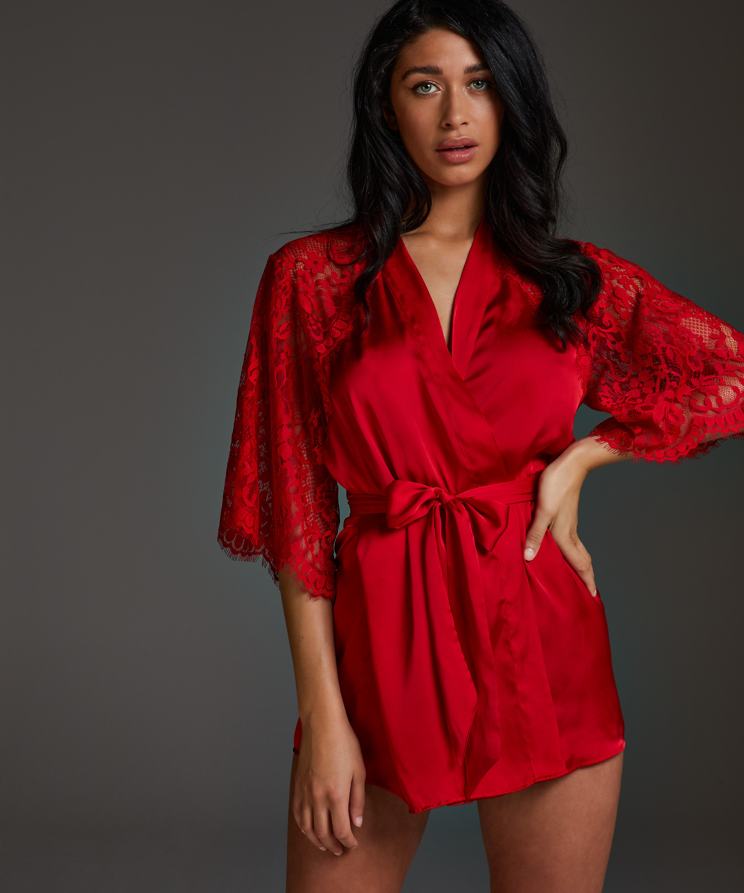 Kimono Jennifer, Rojo, main