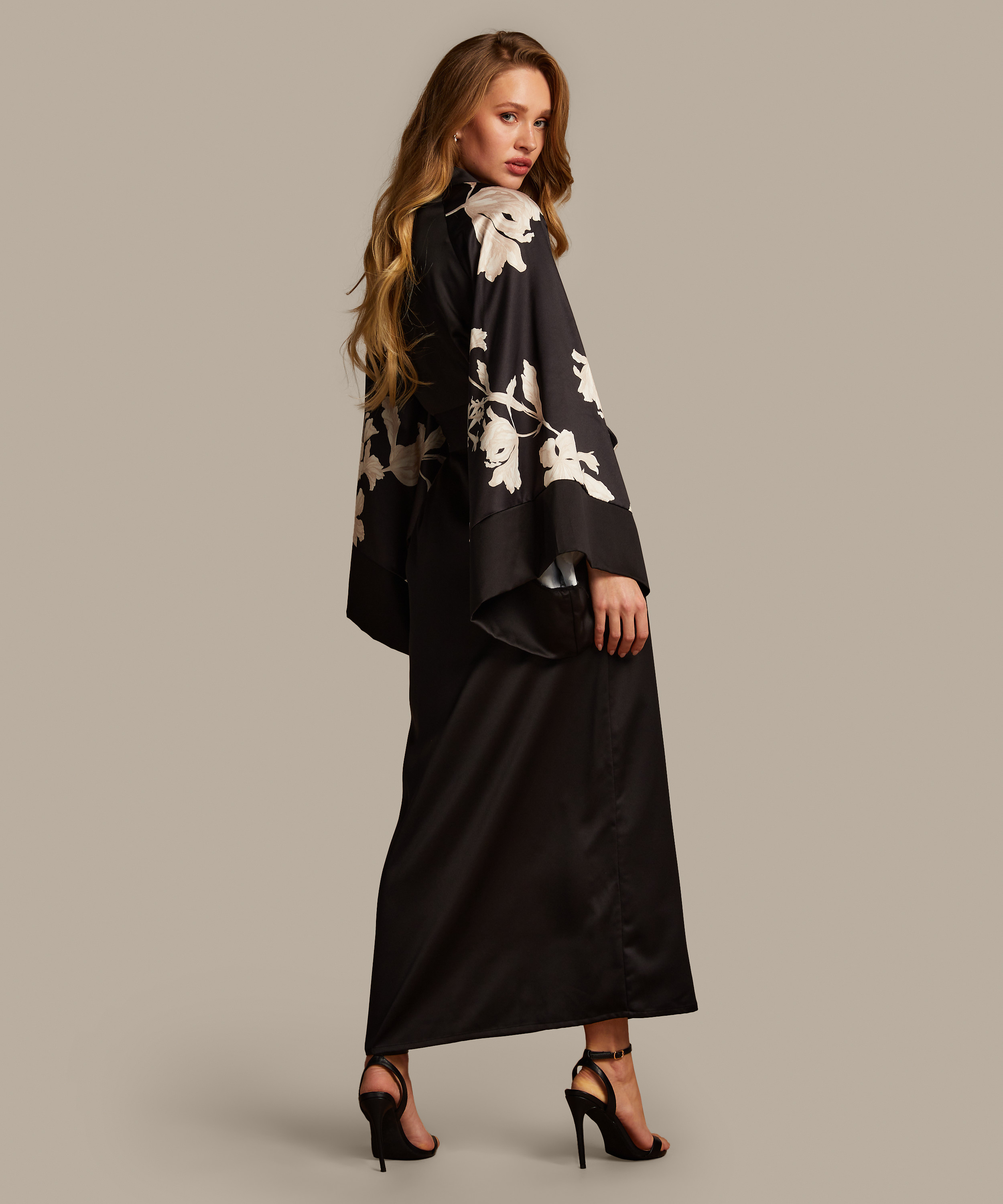 Kimono Satin Bloom, Negro, main