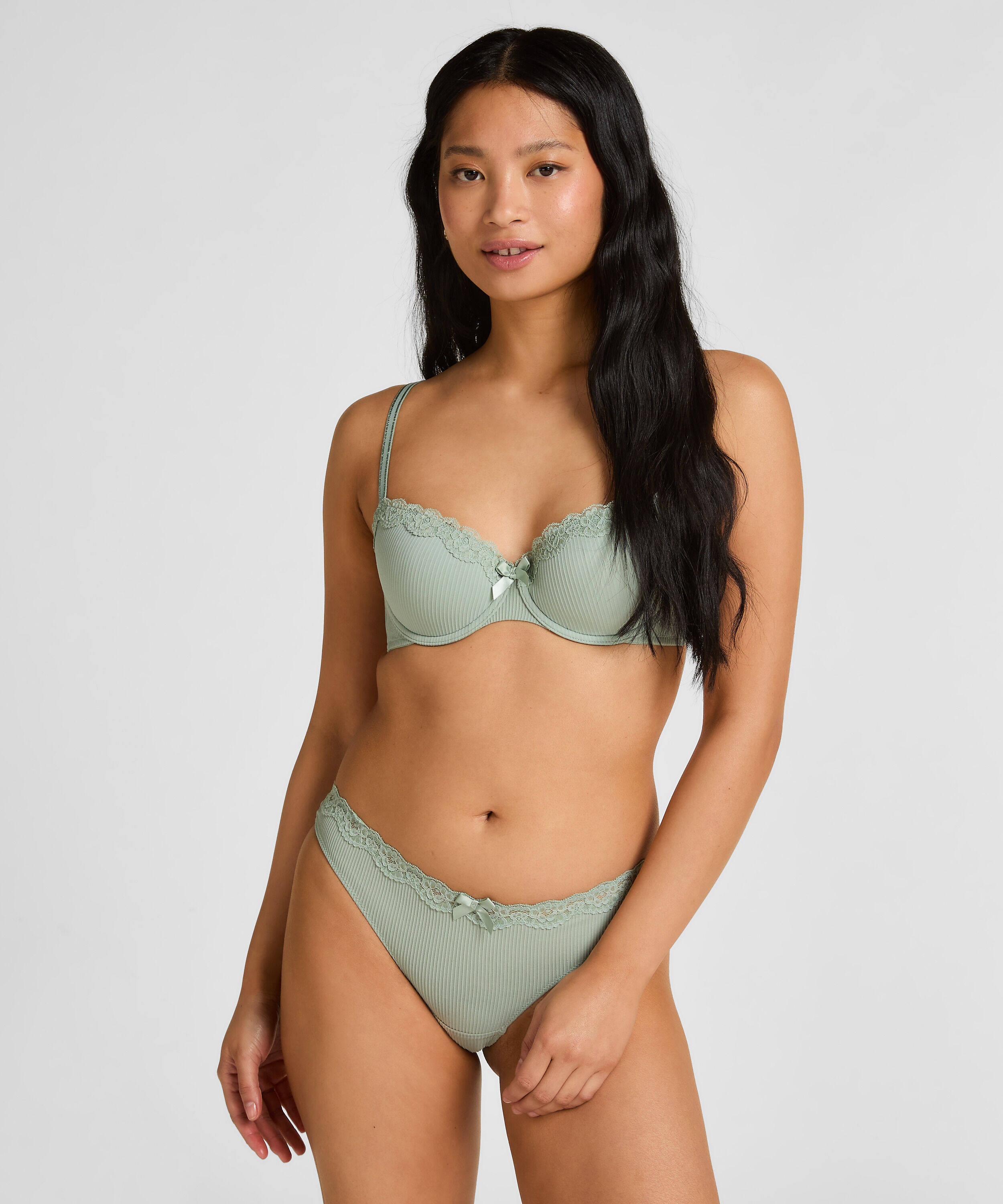 Tanga Lola