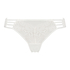 Tanga Briar, Blanco