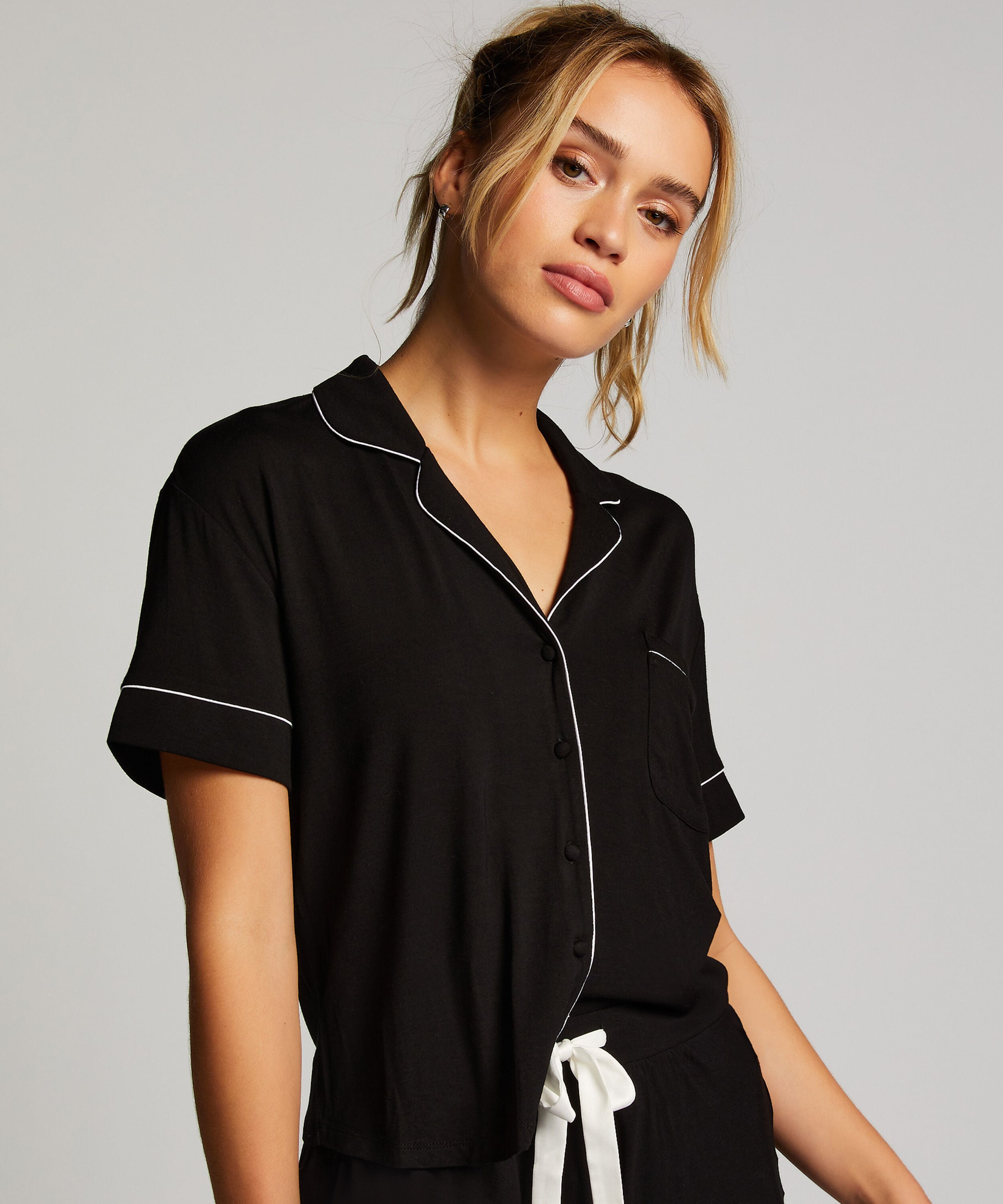 Chaqueta de manga corta de jersey Essential, Negro