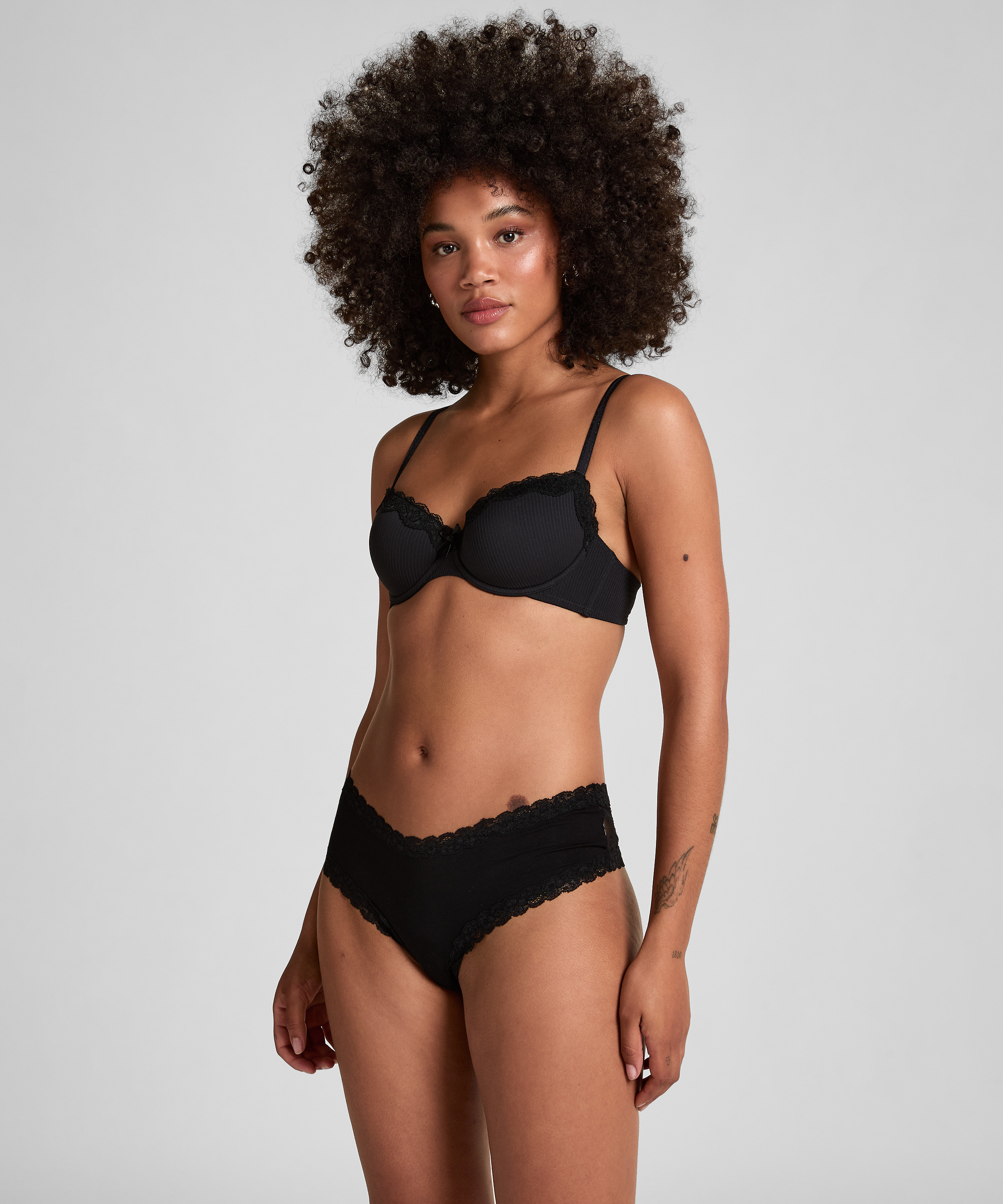 Paquete de 2 sujetadores de aros preformados Lola, Negro, main