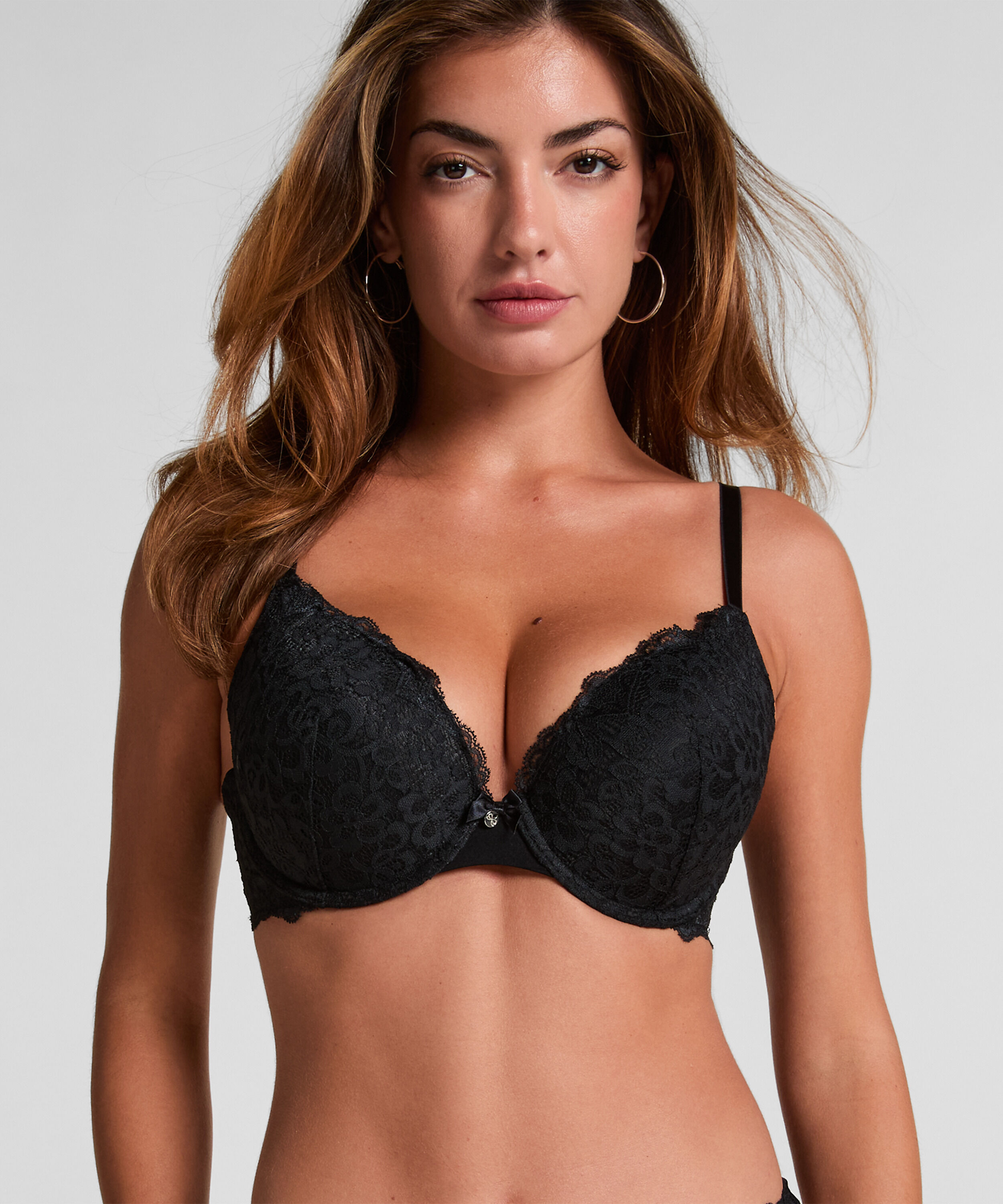 Sujetador push-up de aros preformado Marine, Negro Sujetador push-up de aros preformado Marine, Negro