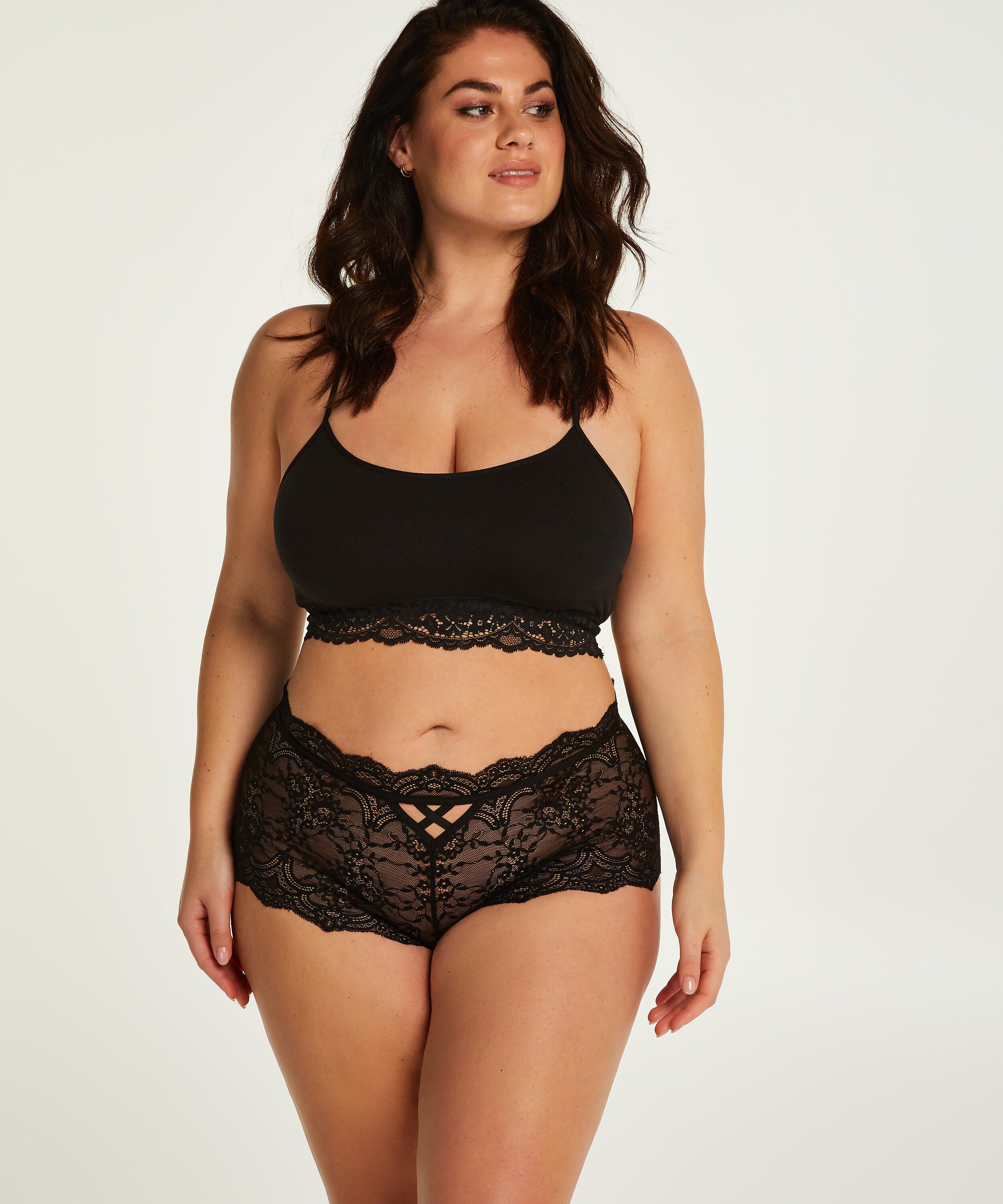Boxer May Curvy, Negro
