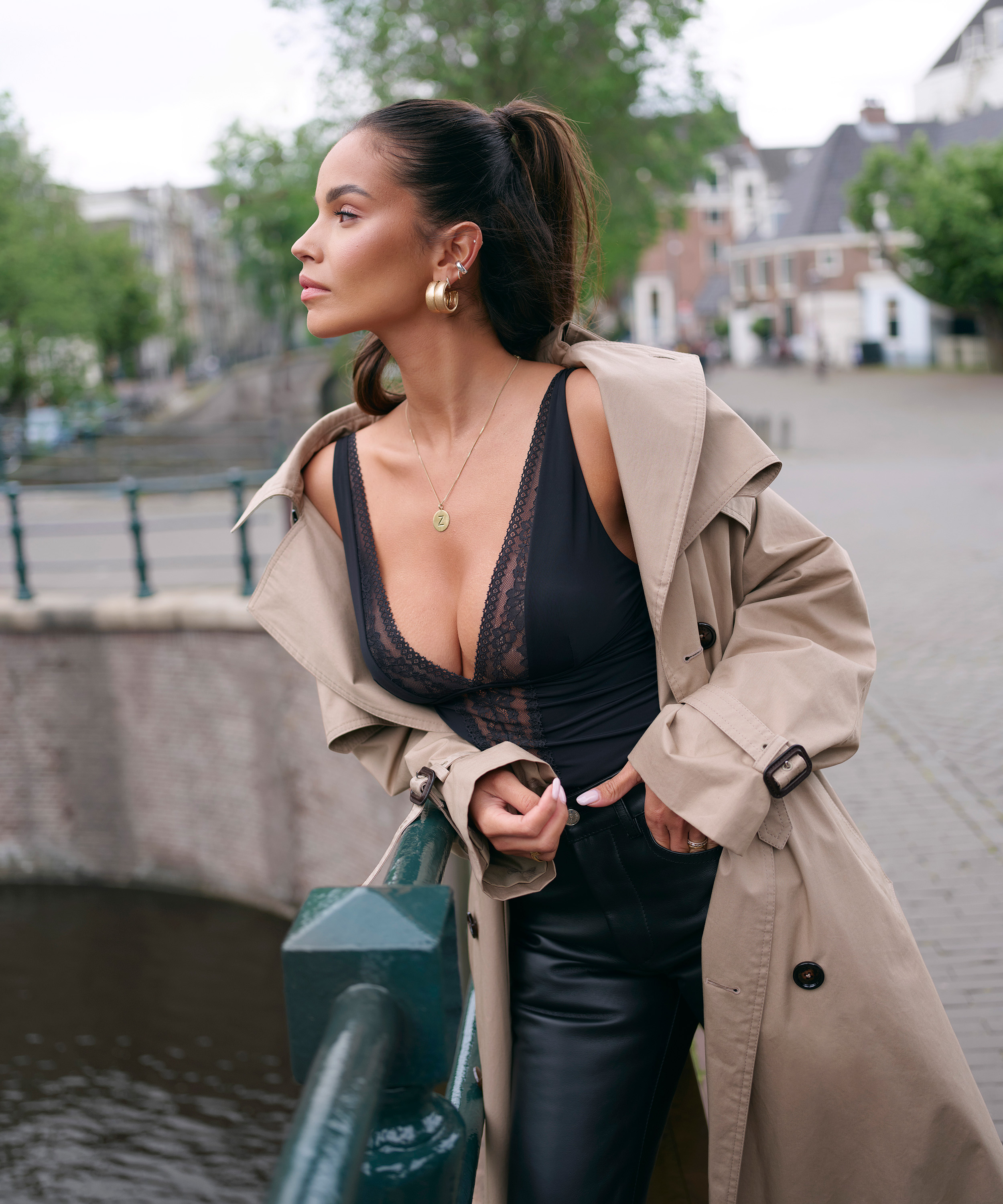 Bodi Remi, Negro, main