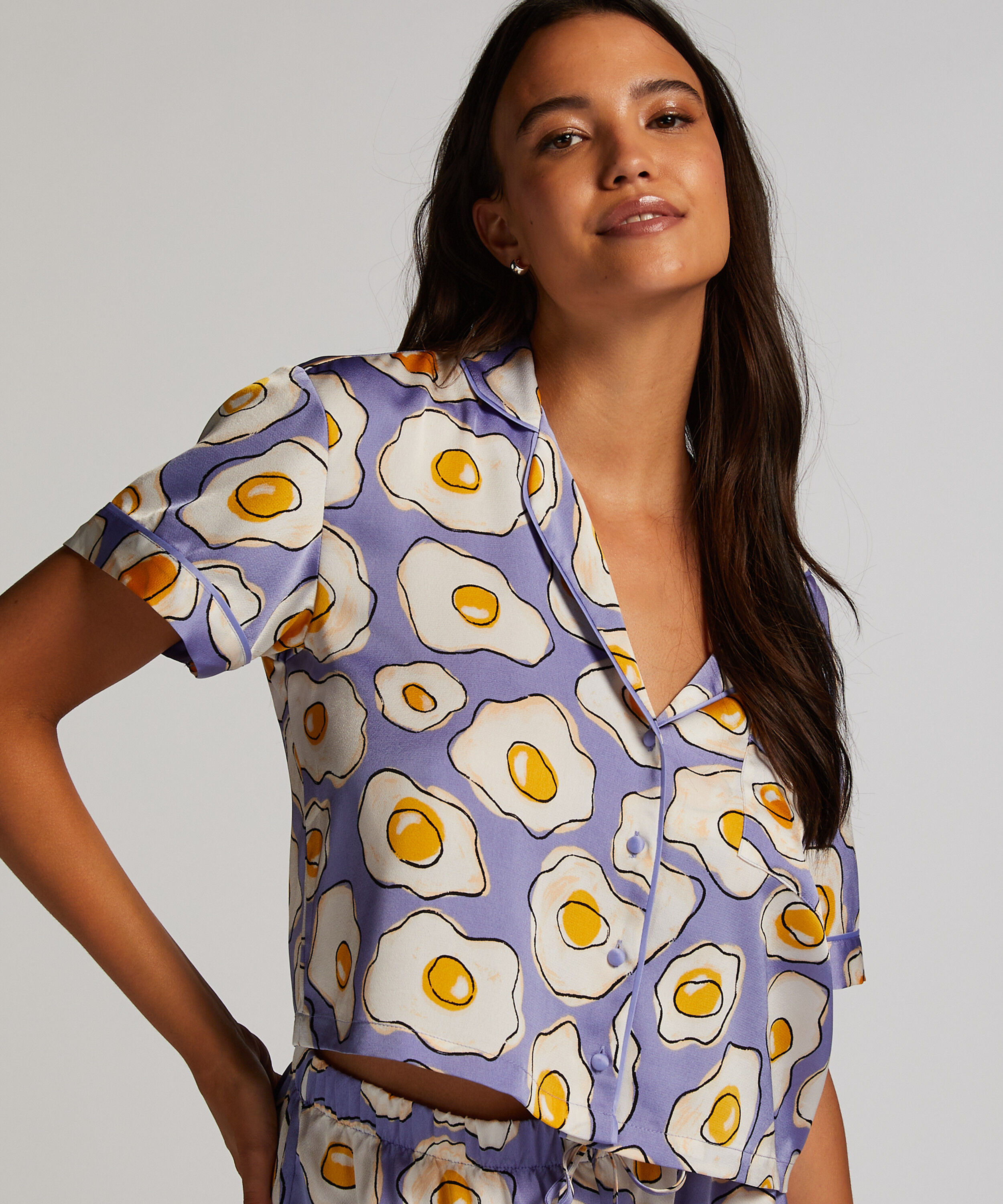 Chaqueta de manga corta de satén, Morado