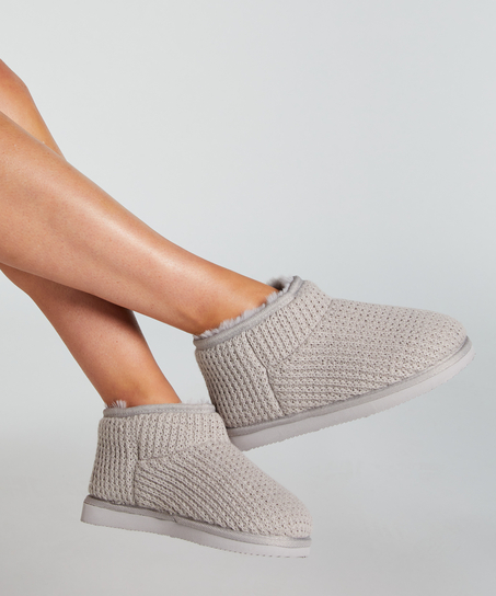 Pantuflas Saar, Gris