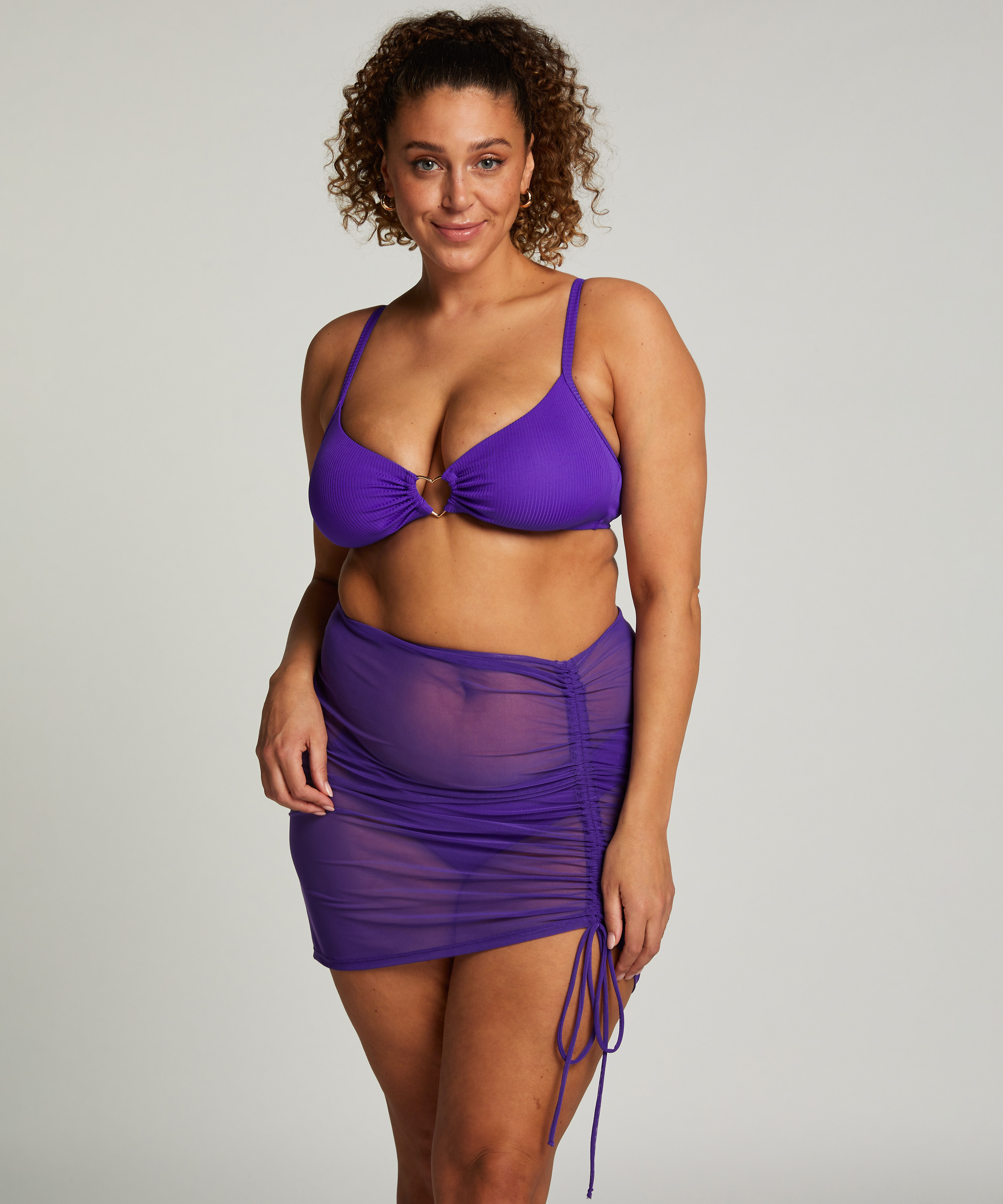 Falda de playa, Morado, main