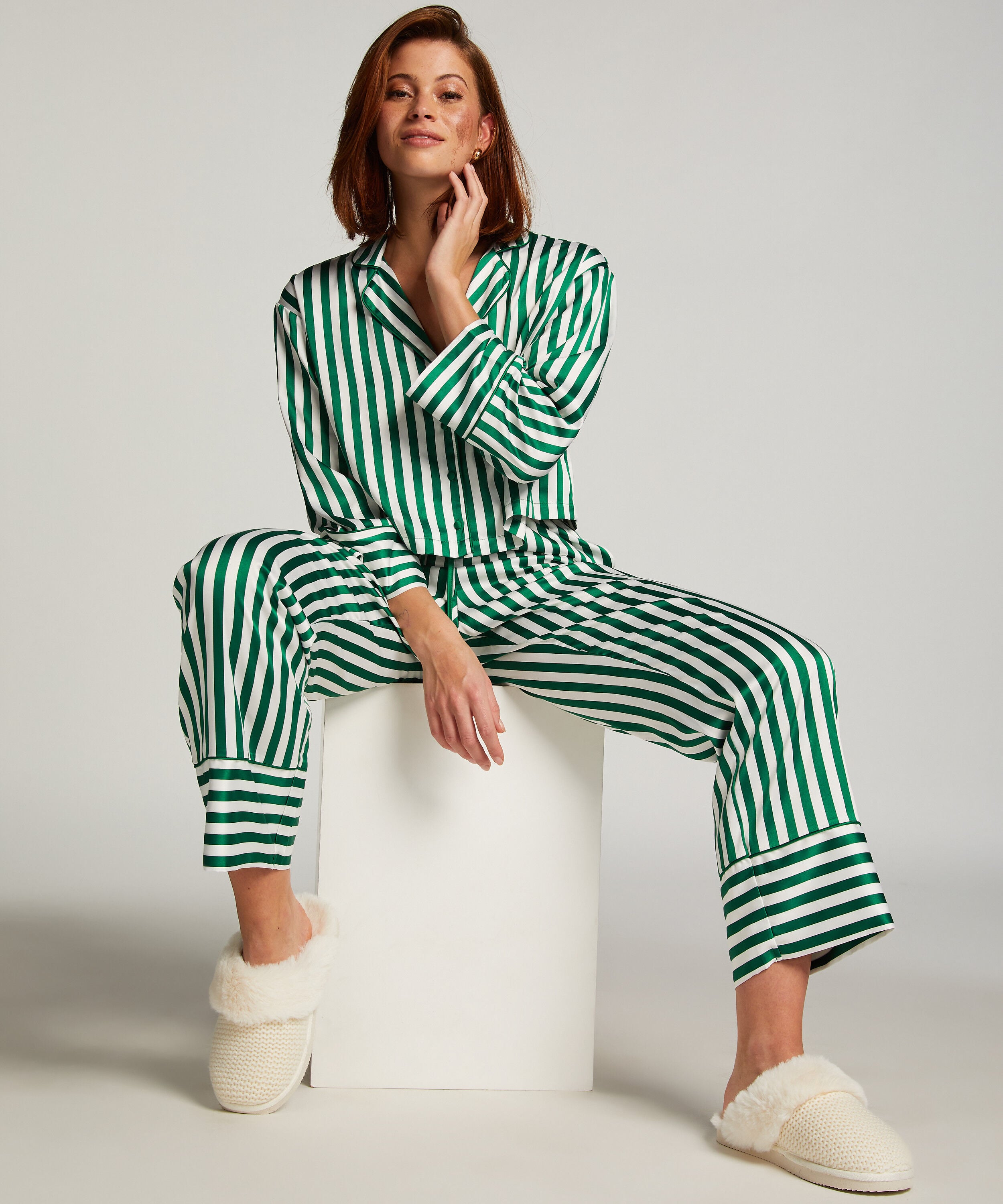Chaqueta de manga larga y satén, Verde