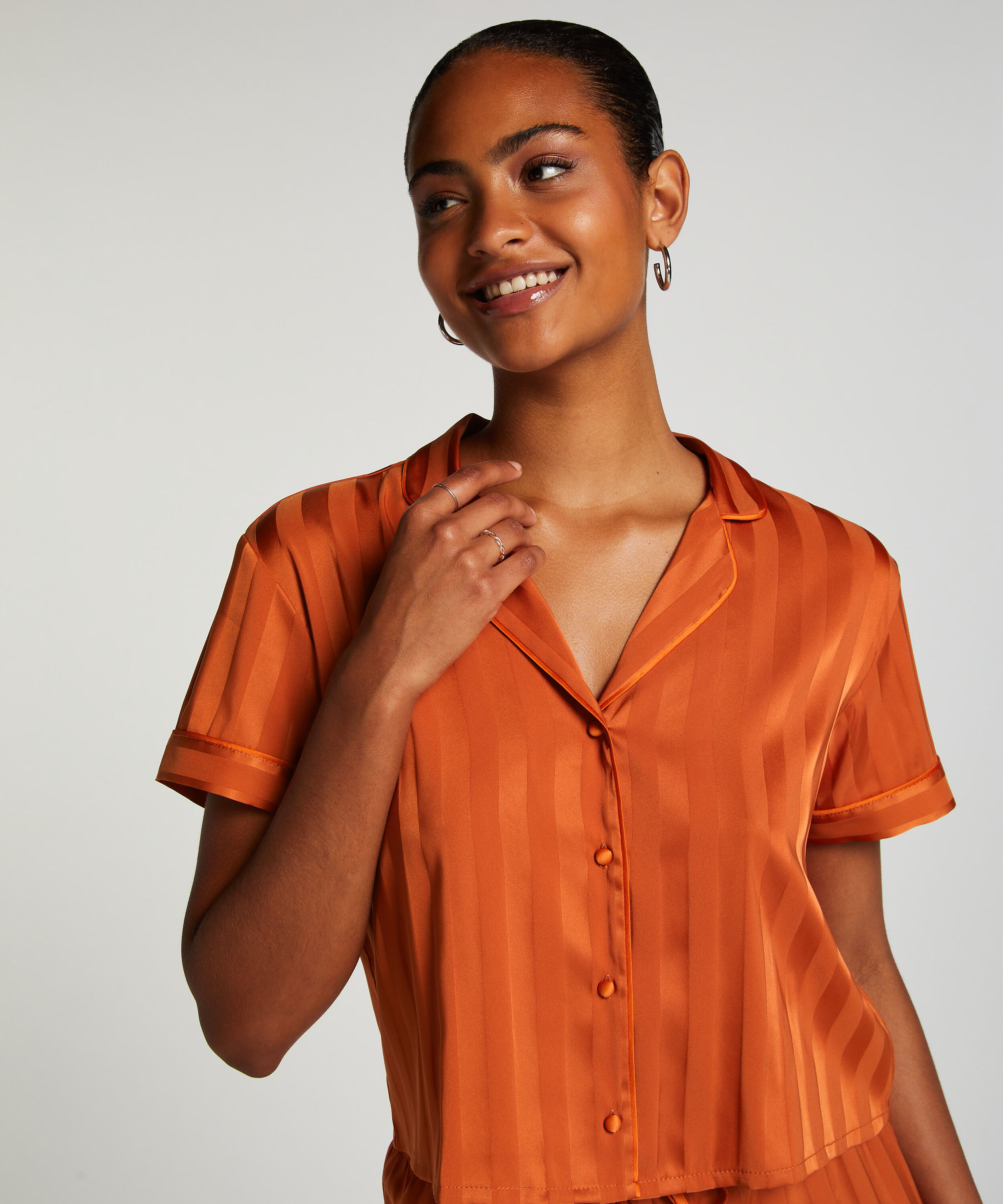 Chaqueta de manga corta de satén, Naranja Chaqueta de manga corta de satén, Naranja